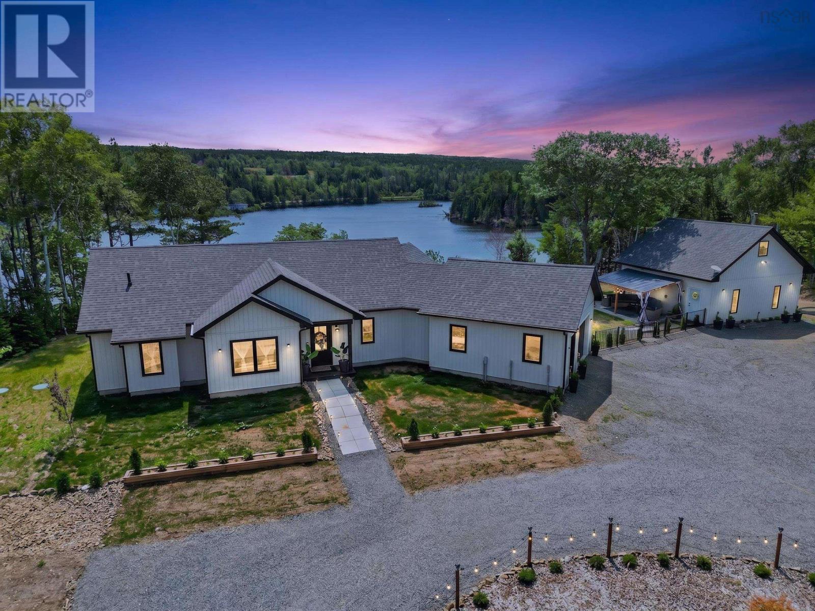 188 Sheiling Drive - 1