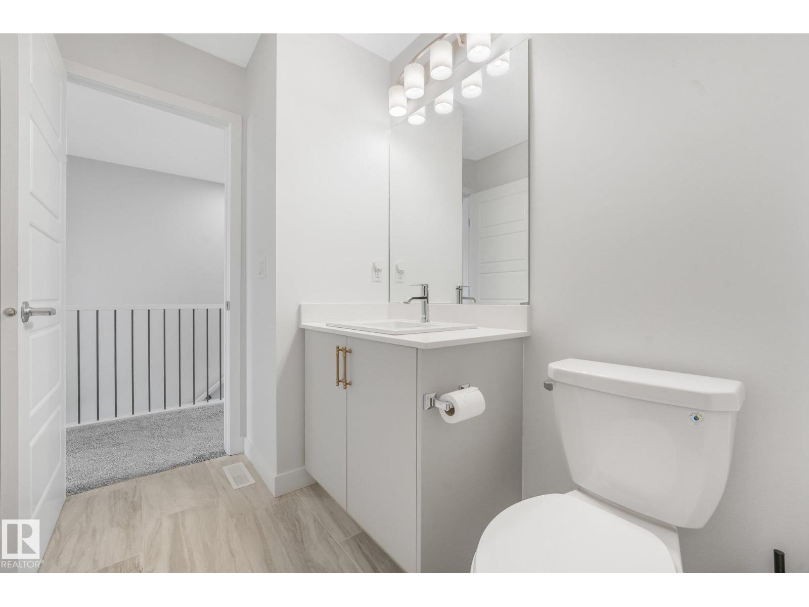 5281 Edgemont BV NW - Image 31