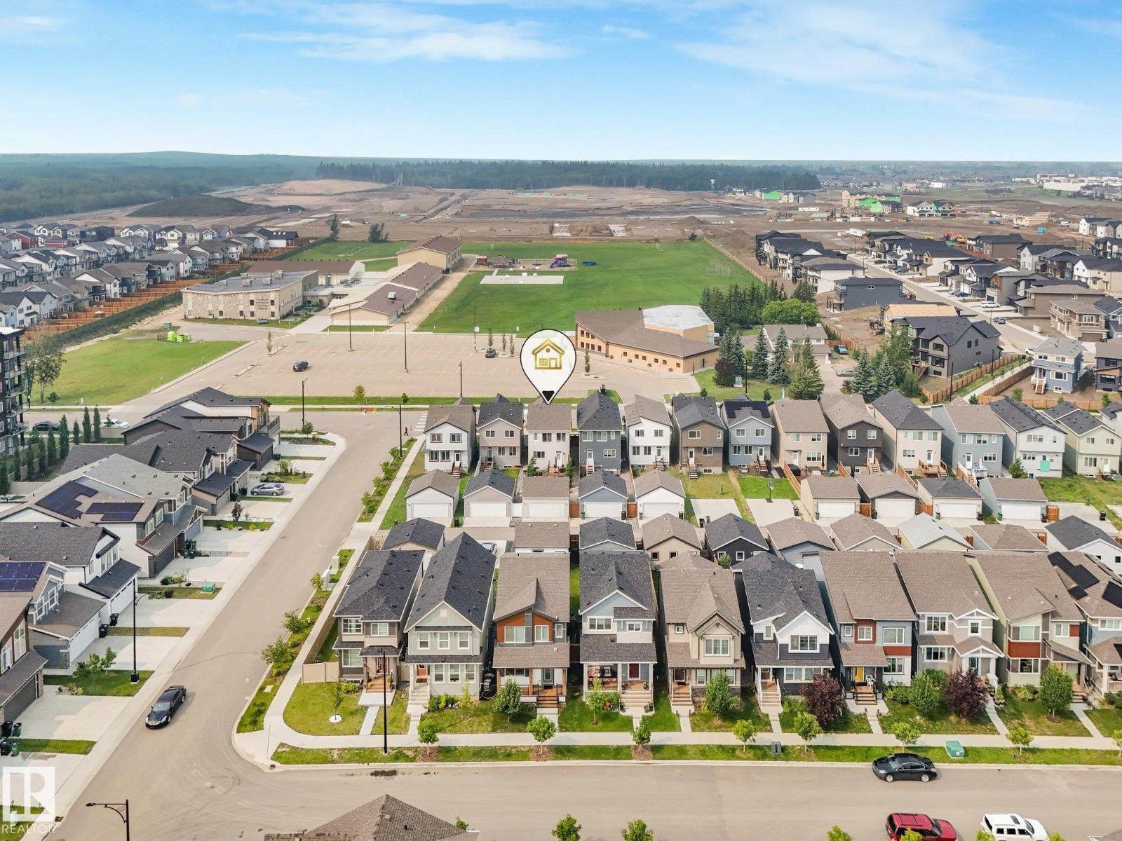 5281 Edgemont BV NW - 56