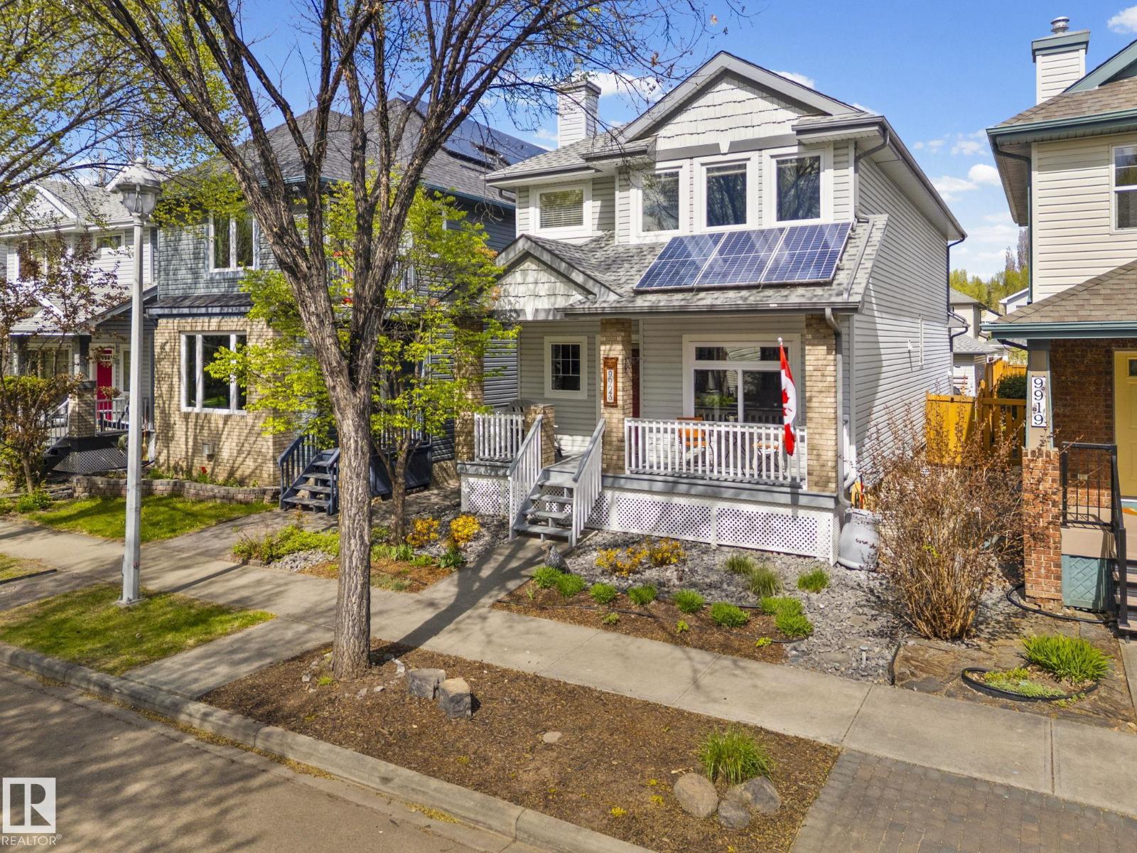 9923 89 ST NW - 2