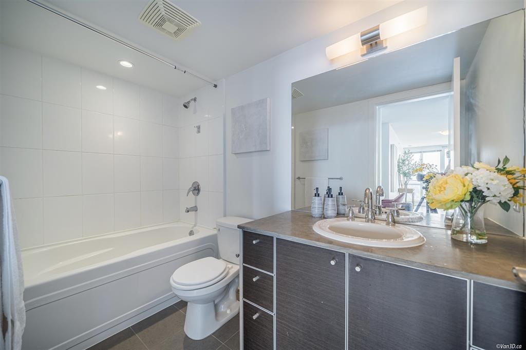 2 Bed, 2 Bath House for Sale in Surrey – 2507 13688 100 AVENUE, Surrey – MLS# R3148578 - Image 8
