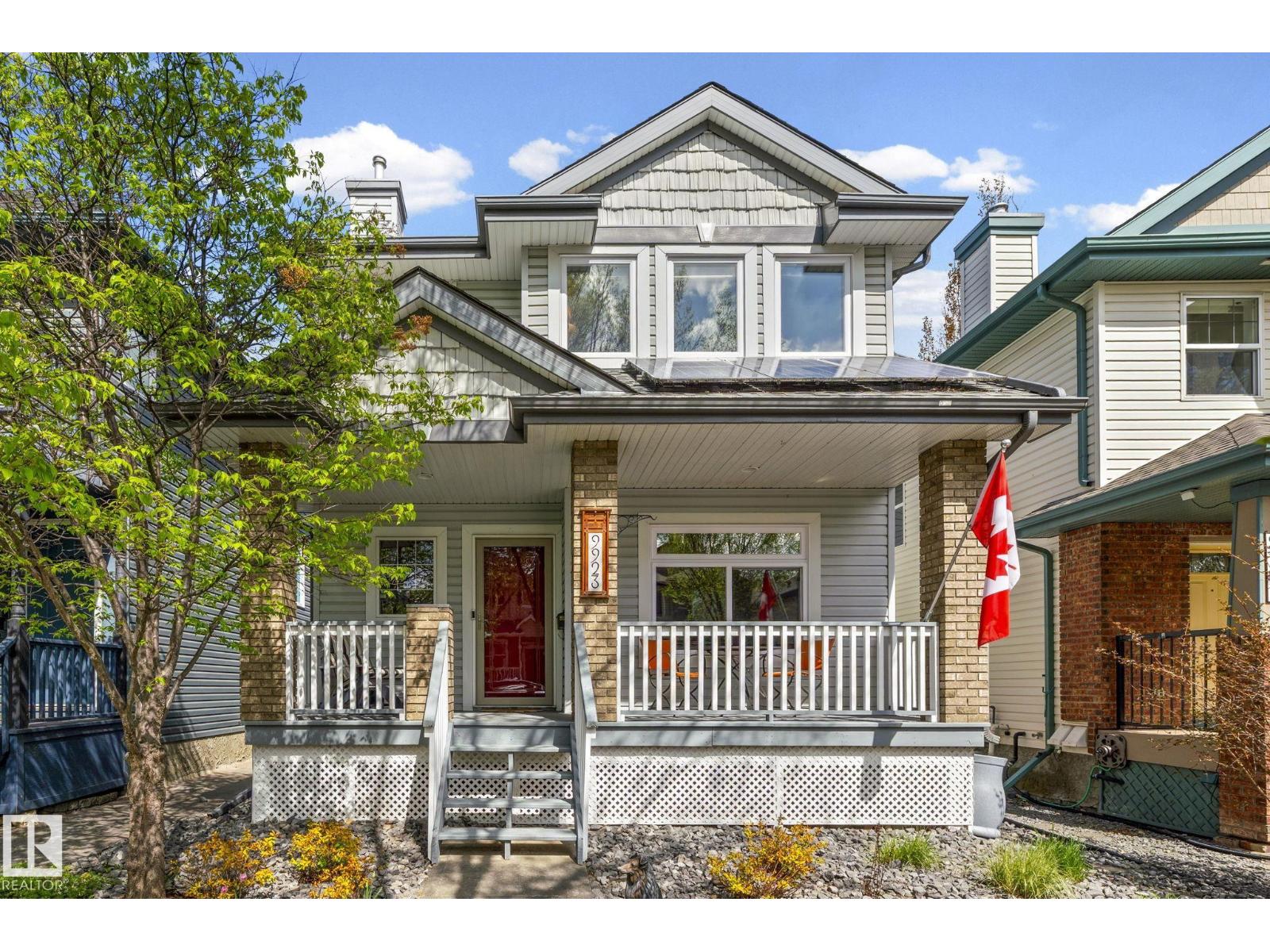 9923 89 ST NW - 4