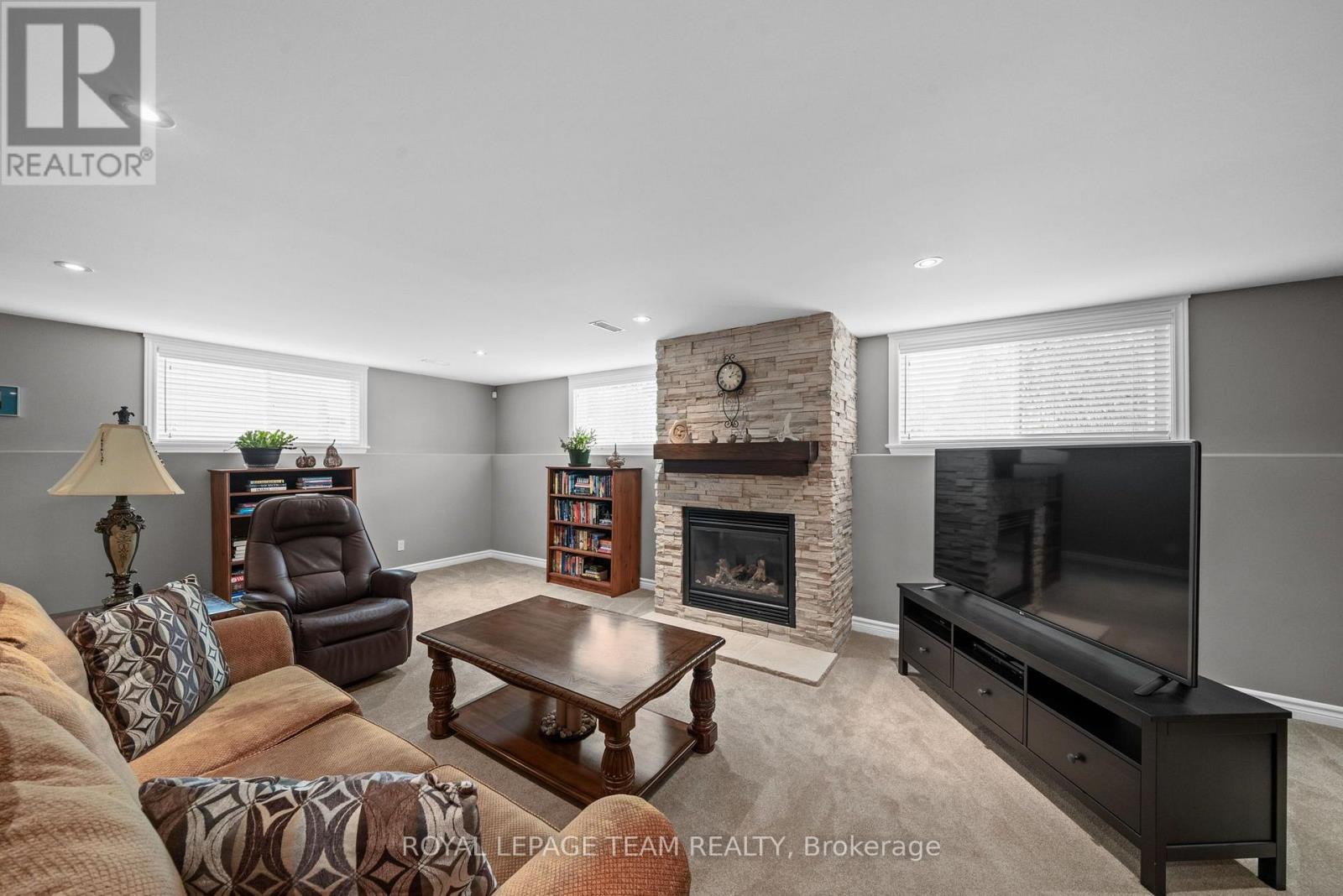 2941 WELLINGTON ROAD - Image 26