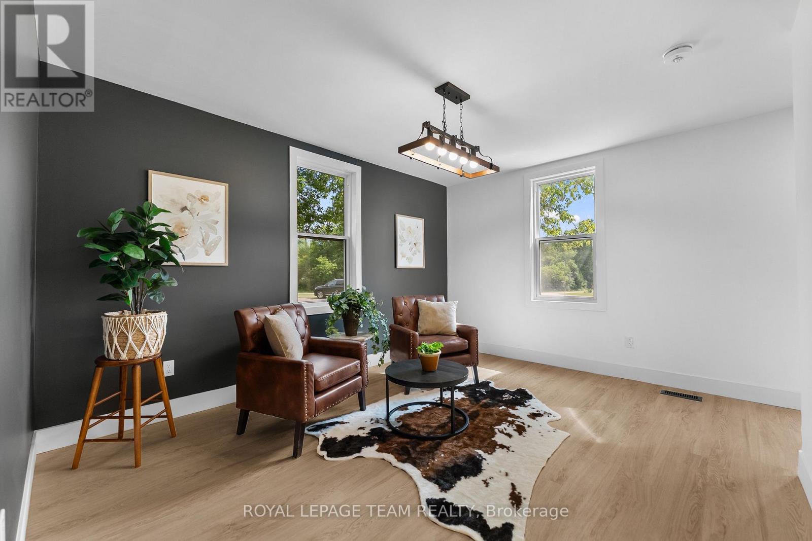 27 TAMMY TRAIL - Image 18