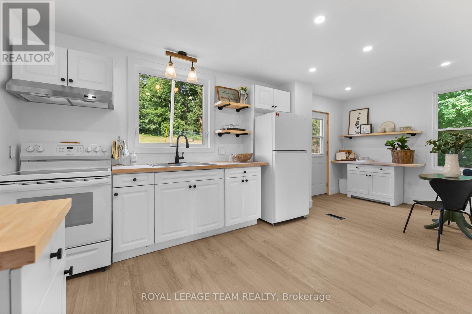 27 TAMMY TRAIL - Image 21