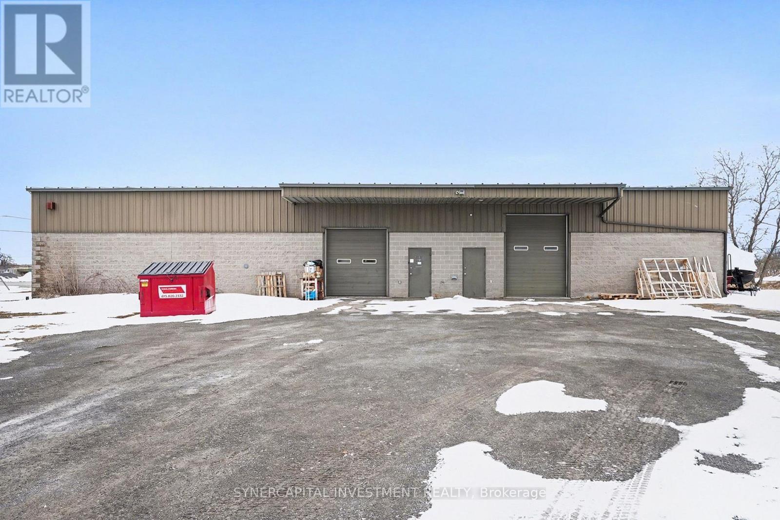Industrial for Rent in Arnprior – 21 JACKSON LANE, Arnprior – MLS# X13590228 - Image 3