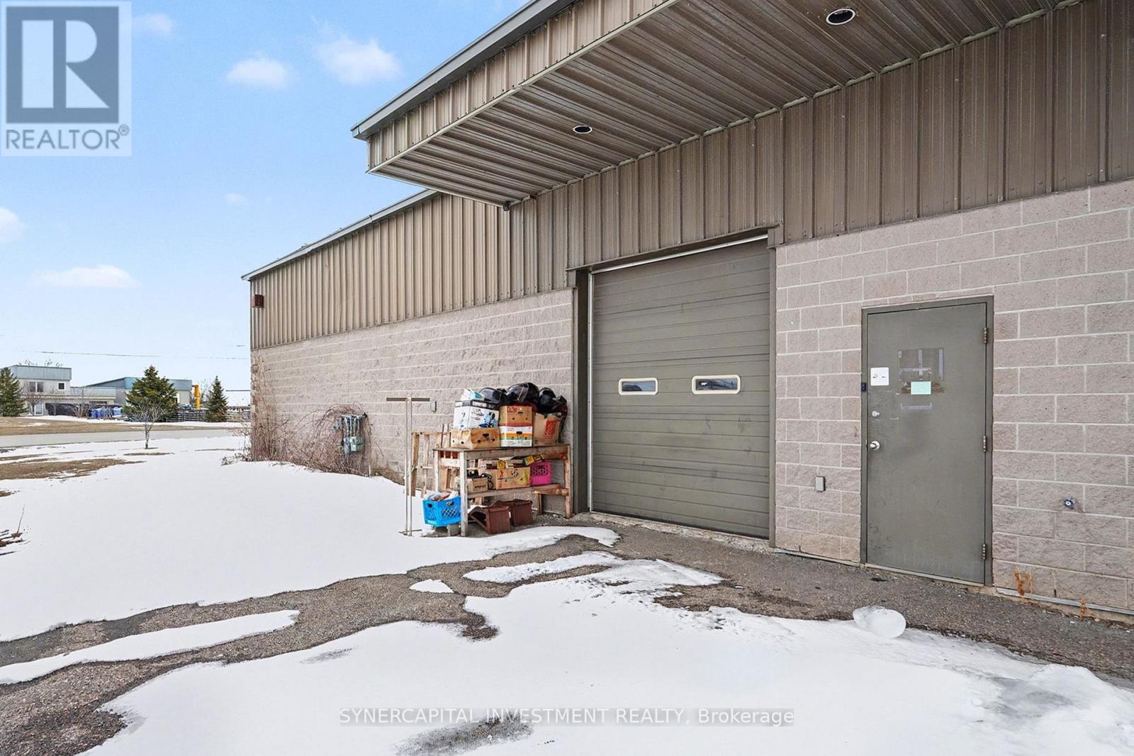 Industrial for Rent in Arnprior – 21 JACKSON LANE, Arnprior – MLS# X13590228 - Image 4