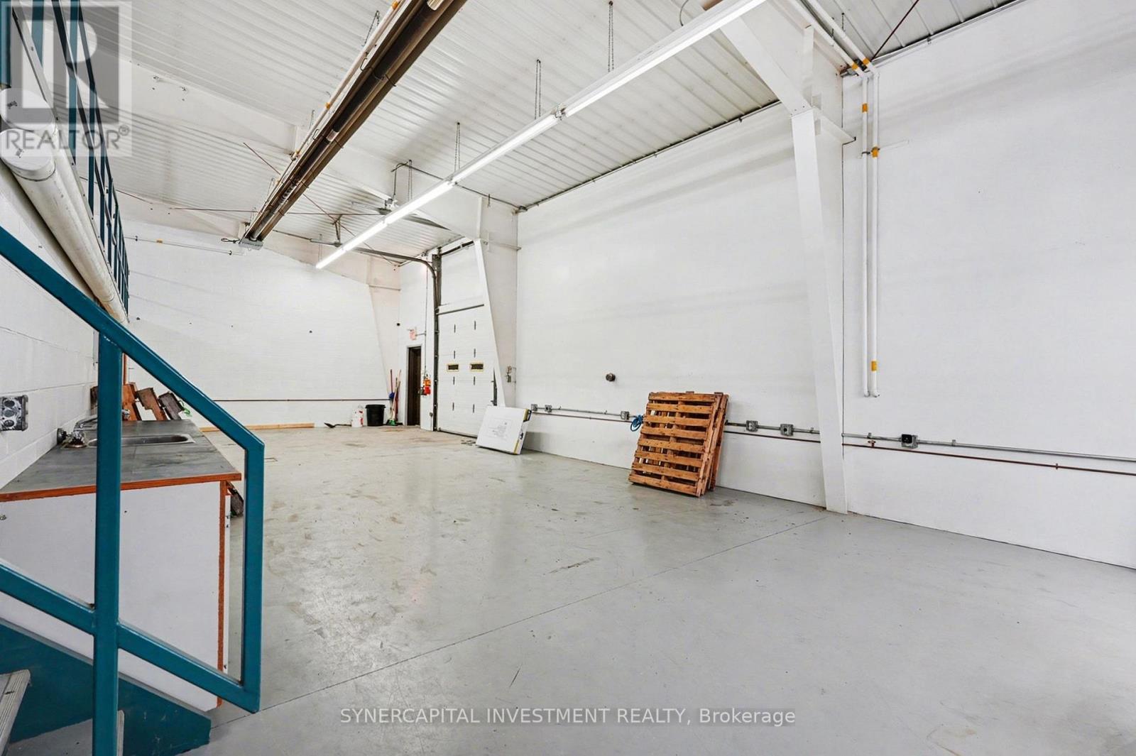Industrial for Rent in Arnprior – 21 JACKSON LANE, Arnprior – MLS# X13590228 - Image 8