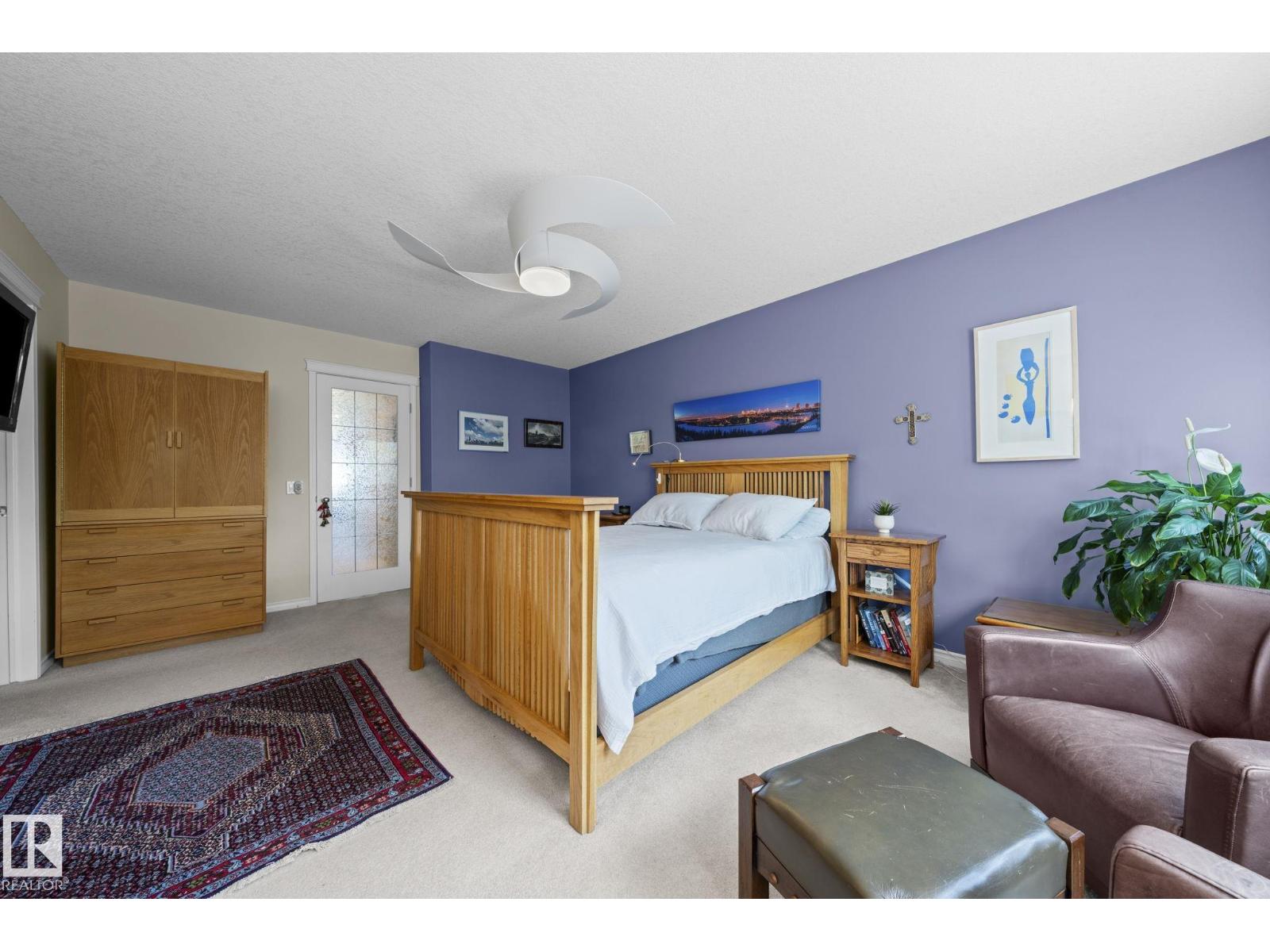 9923 89 ST NW - 35