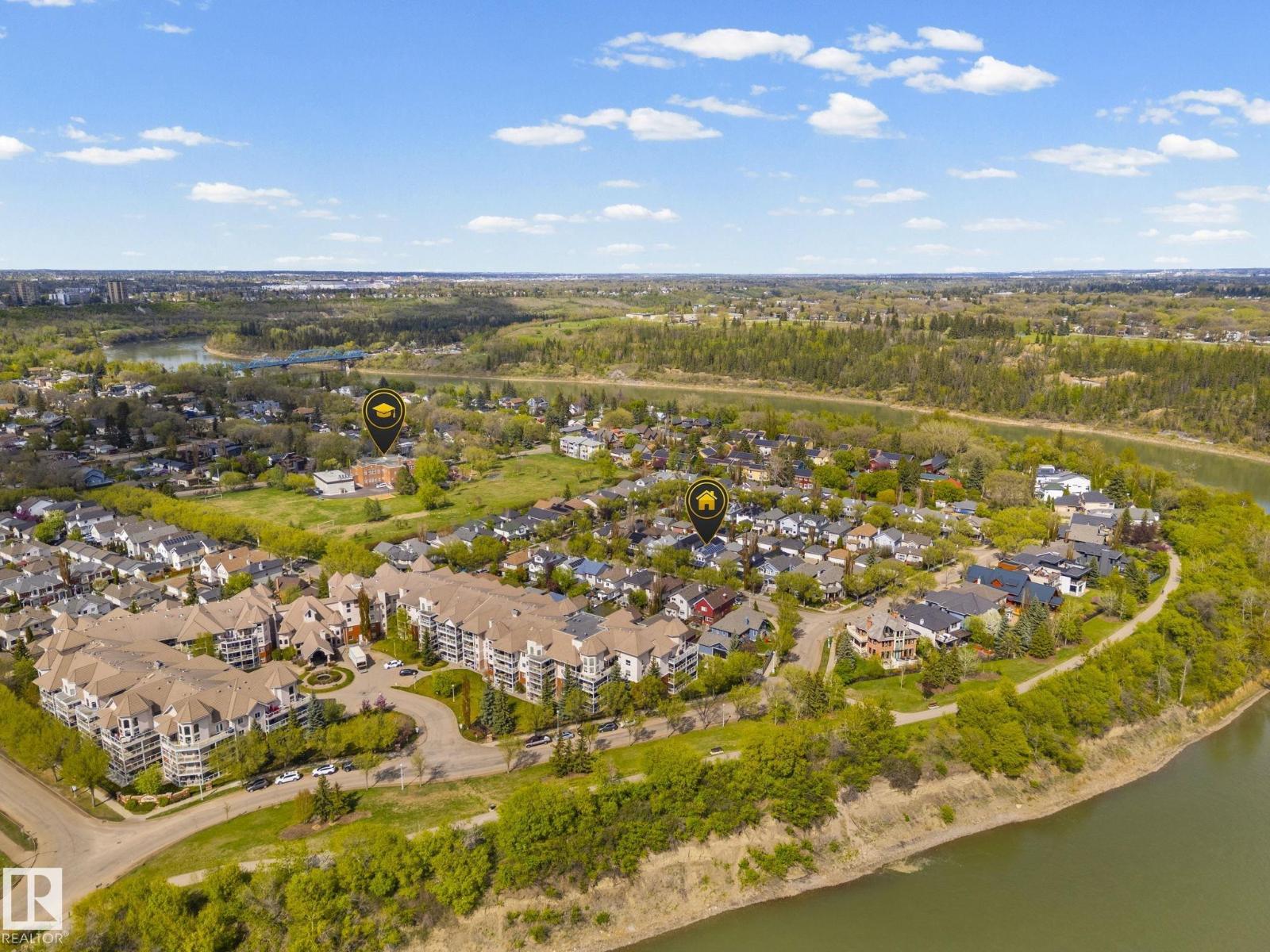 9923 89 ST NW - 70