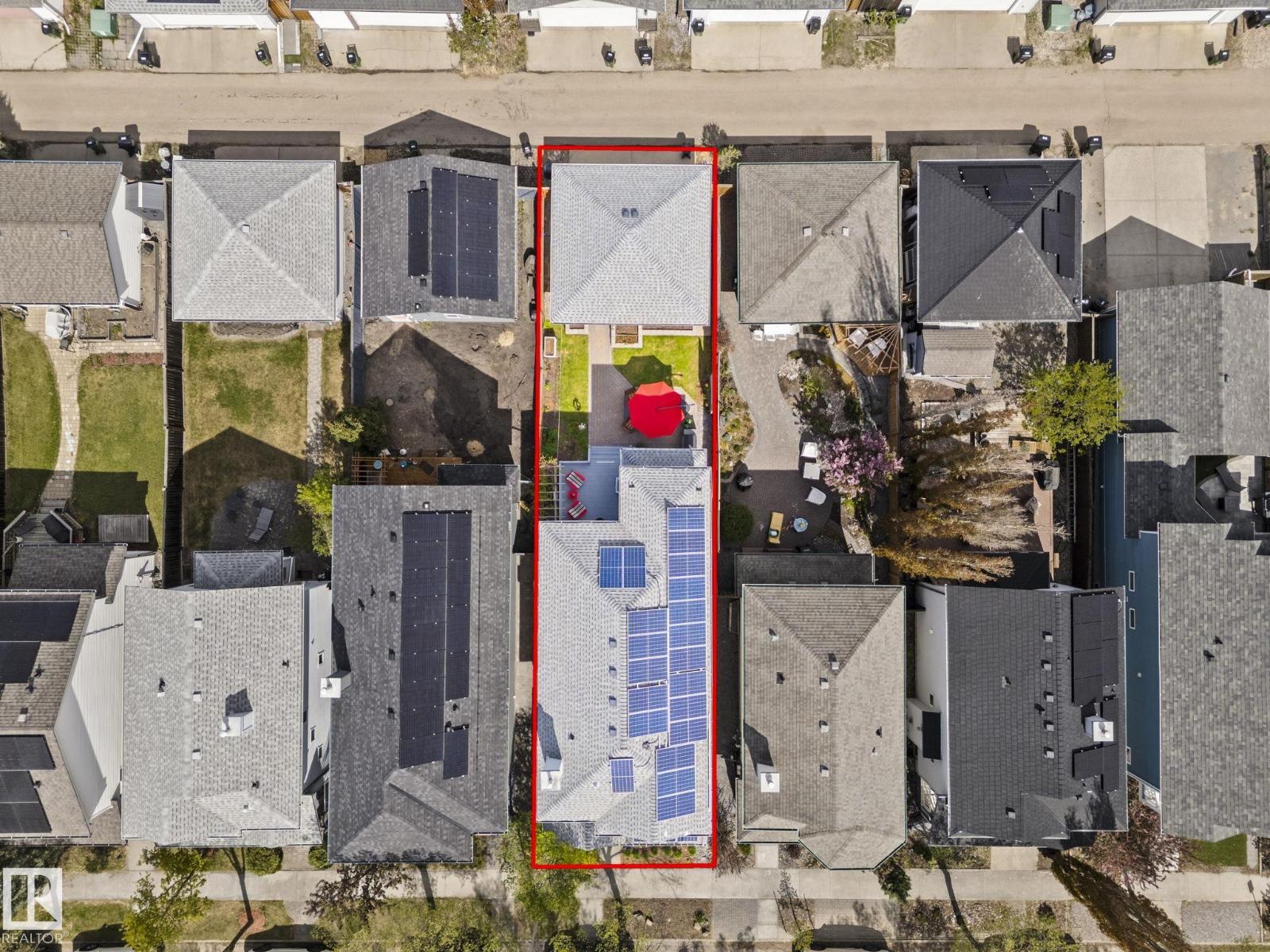 9923 89 ST NW - 67