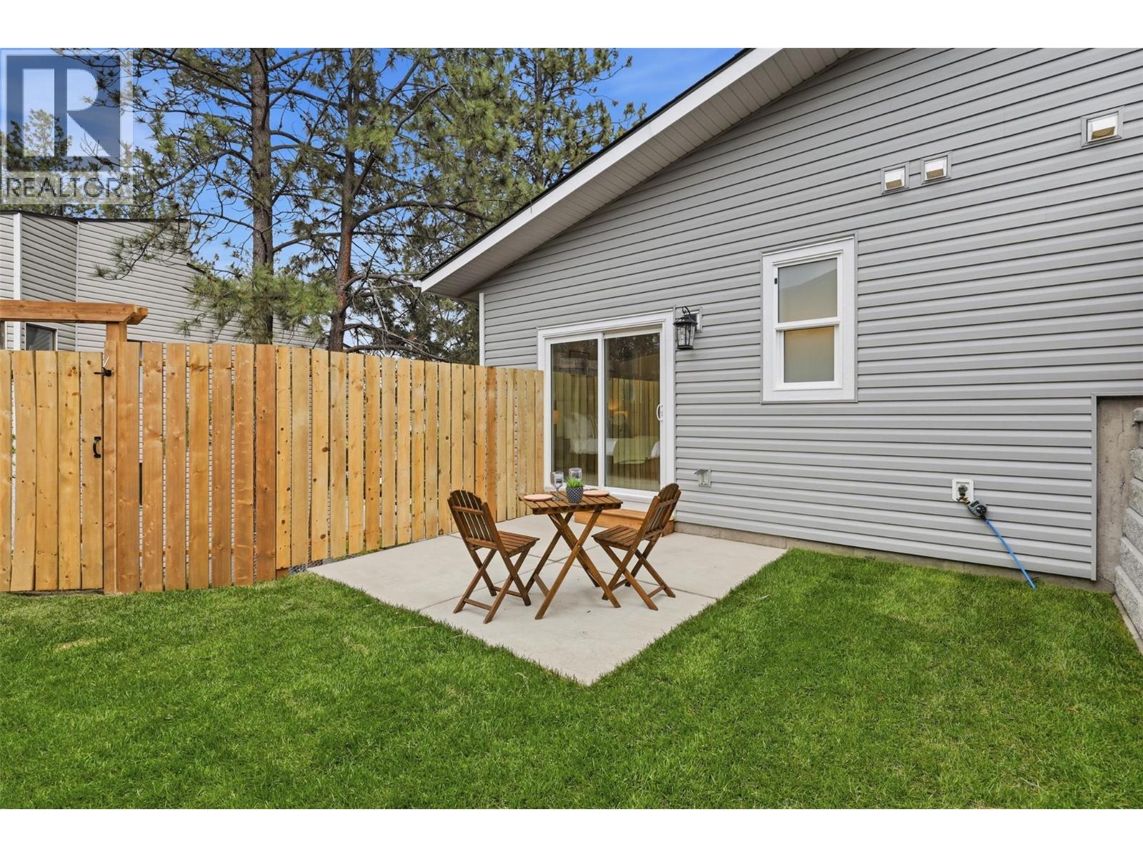 1832 SPRINGHILL Drive - 56