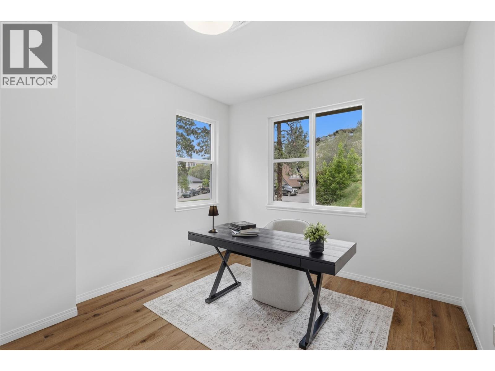 1832 SPRINGHILL Drive - 5