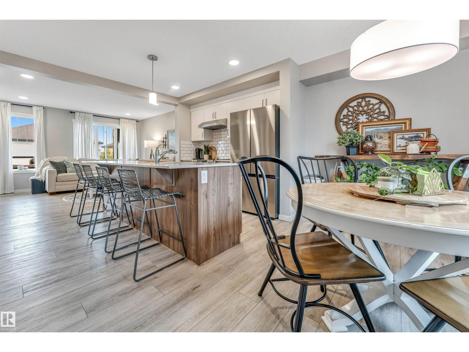 #25 1530 TAMARACK BV NW - 6