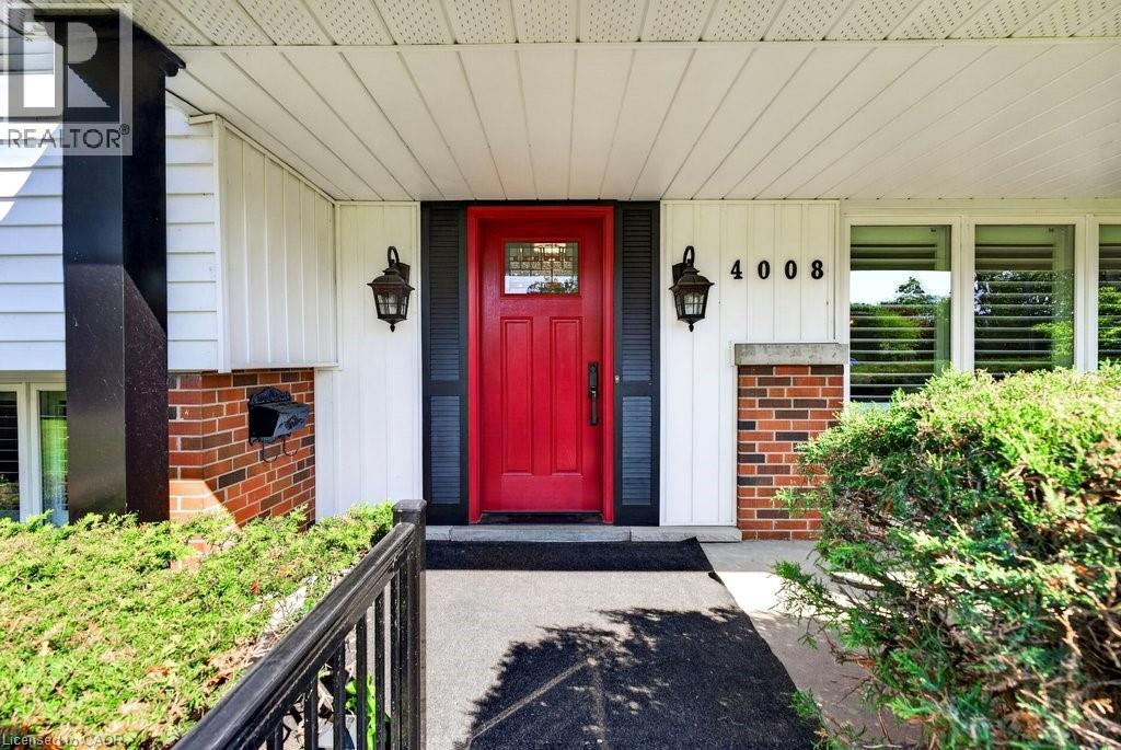 4008 APPLE VALLEY Lane - 4