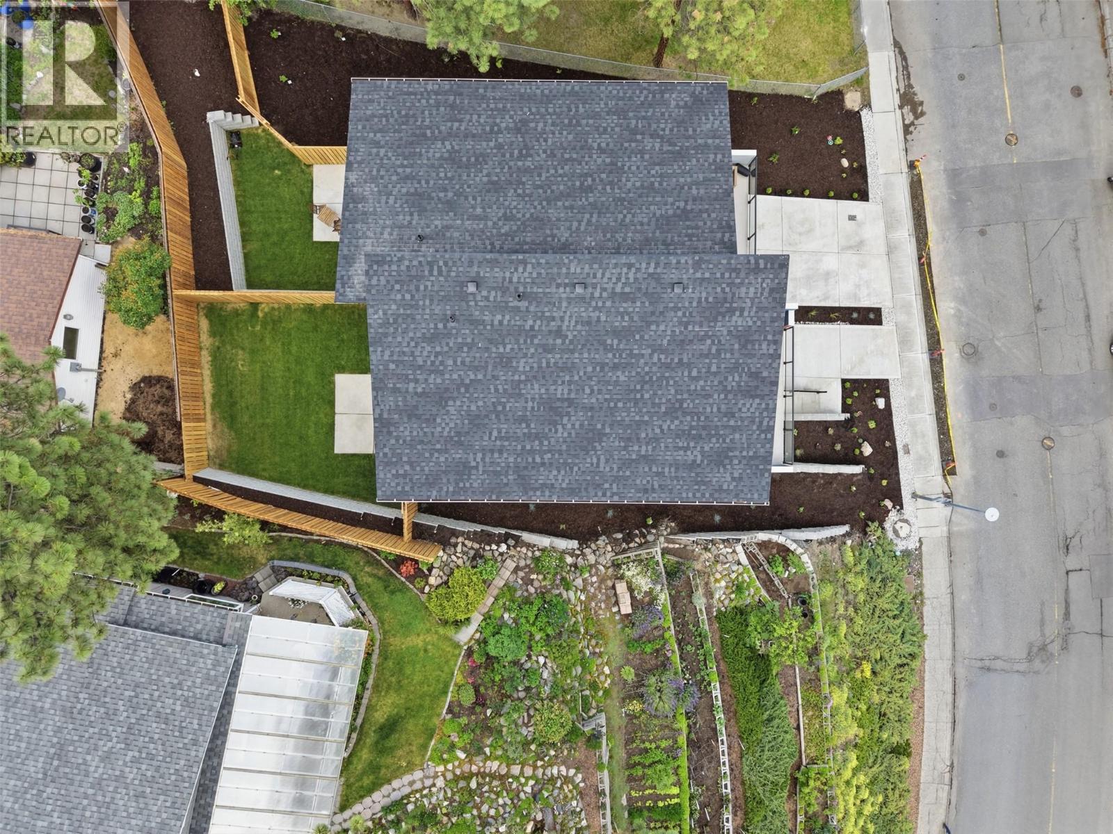 1834 SPRINGHILL Drive - 62