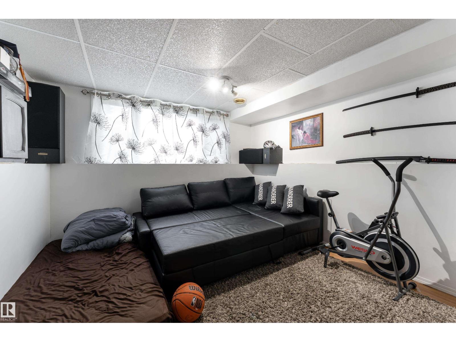 105 Callingwood Two NW - 33