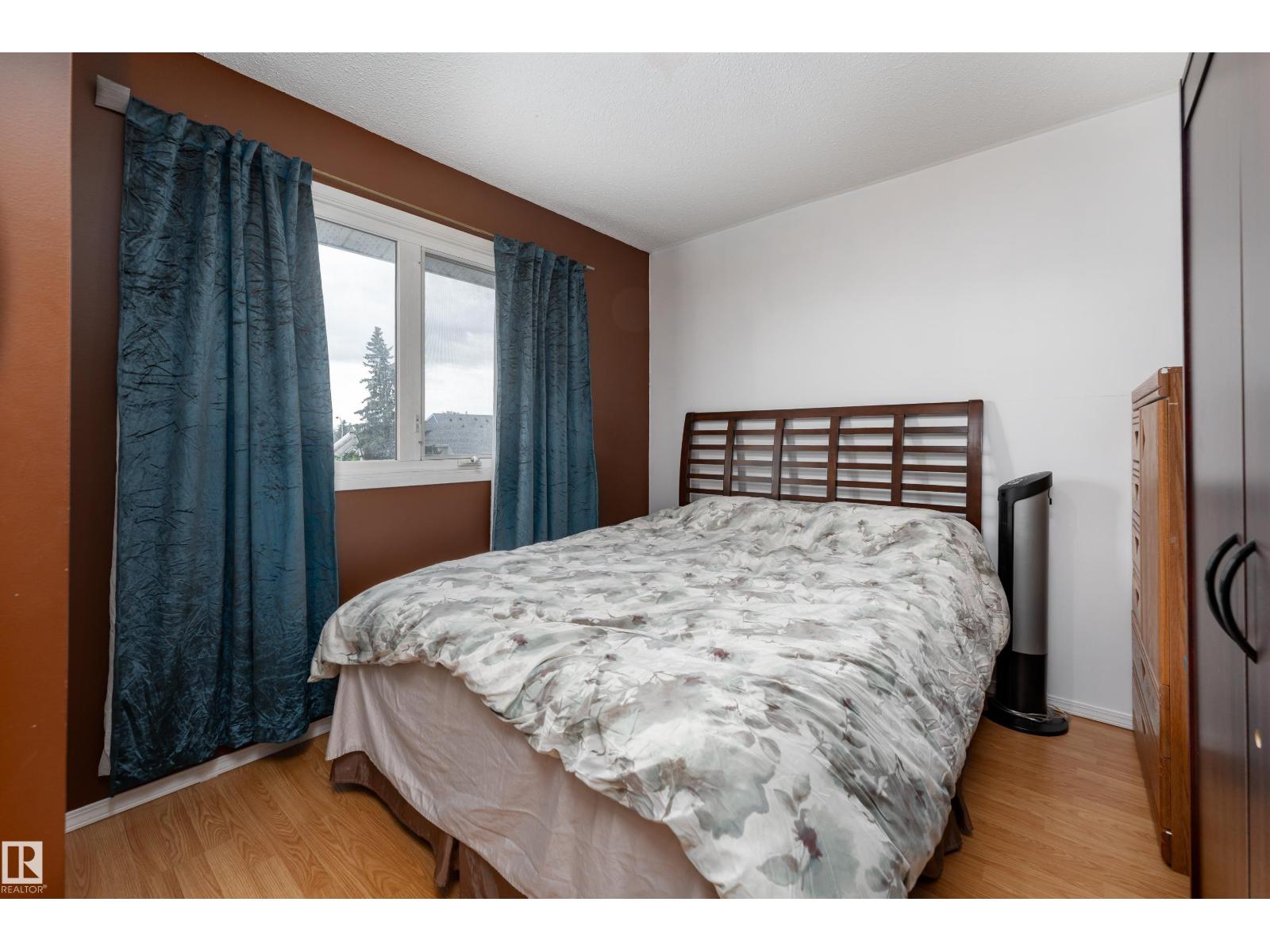 105 Callingwood Two NW - 25
