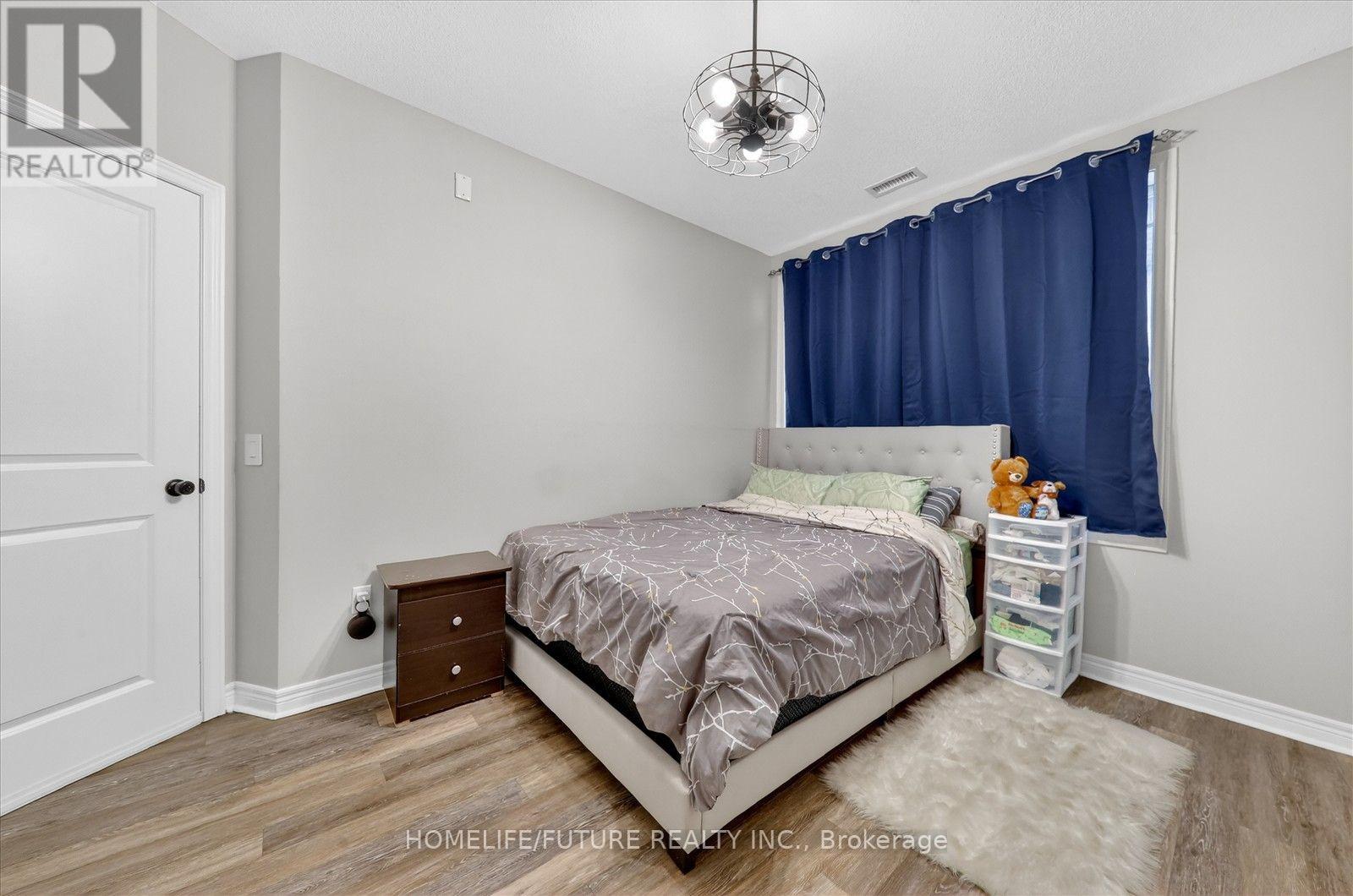 #125 7325 MARKHAM ROAD - 15