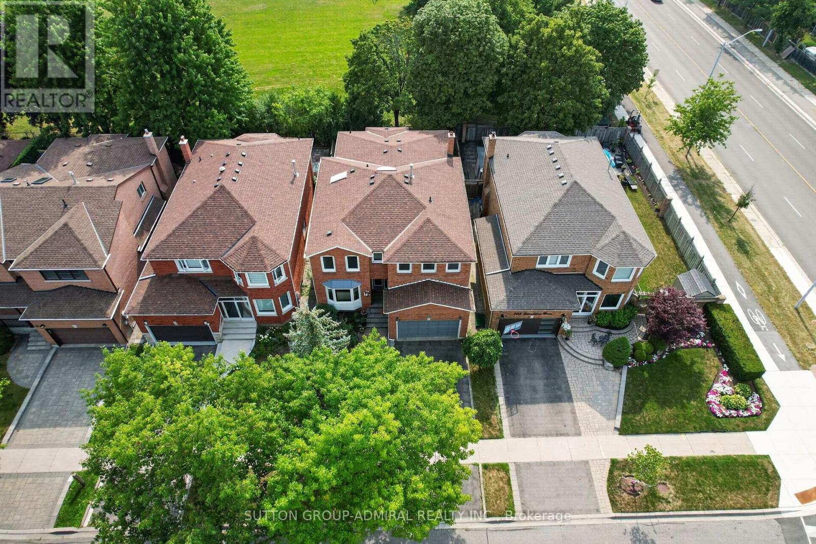 99 DUNDURN CRESCENT - Image 2