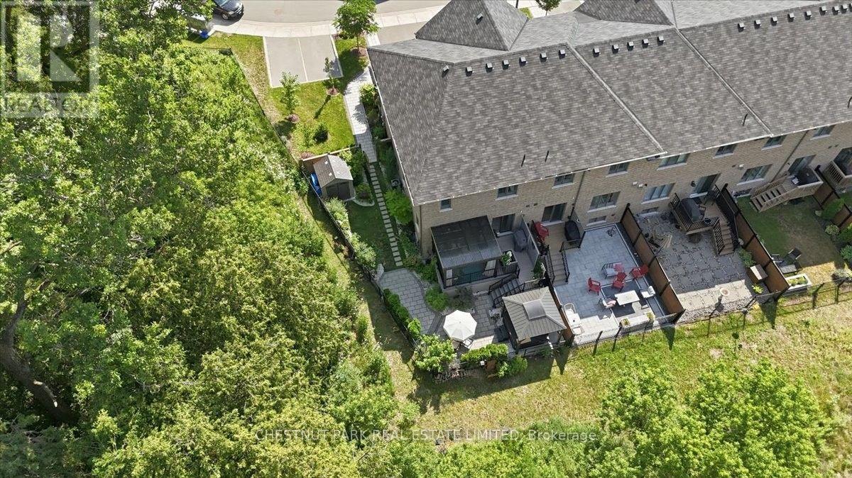 21 GORD MATTHEWS WAY - 45