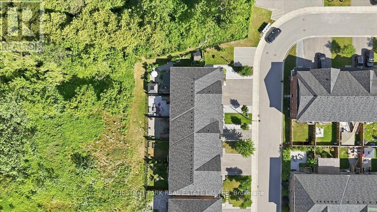 21 GORD MATTHEWS WAY - 47