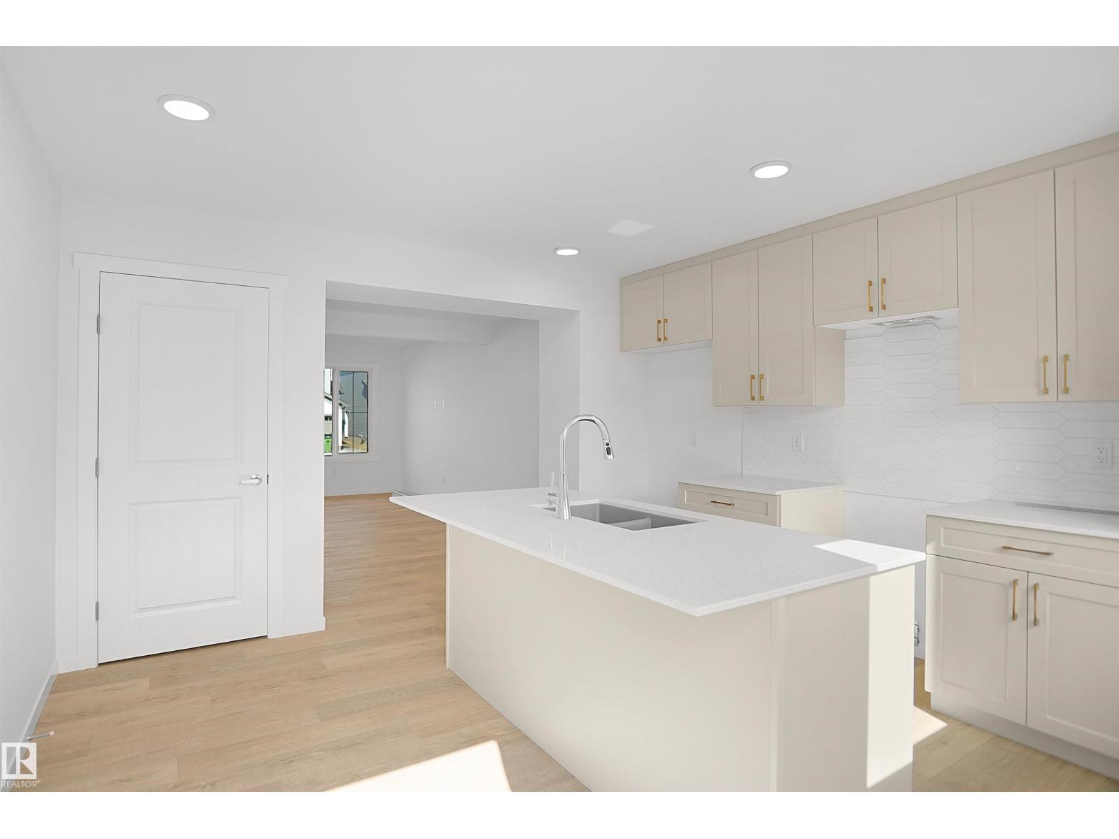 2119 210 ST NW - 13