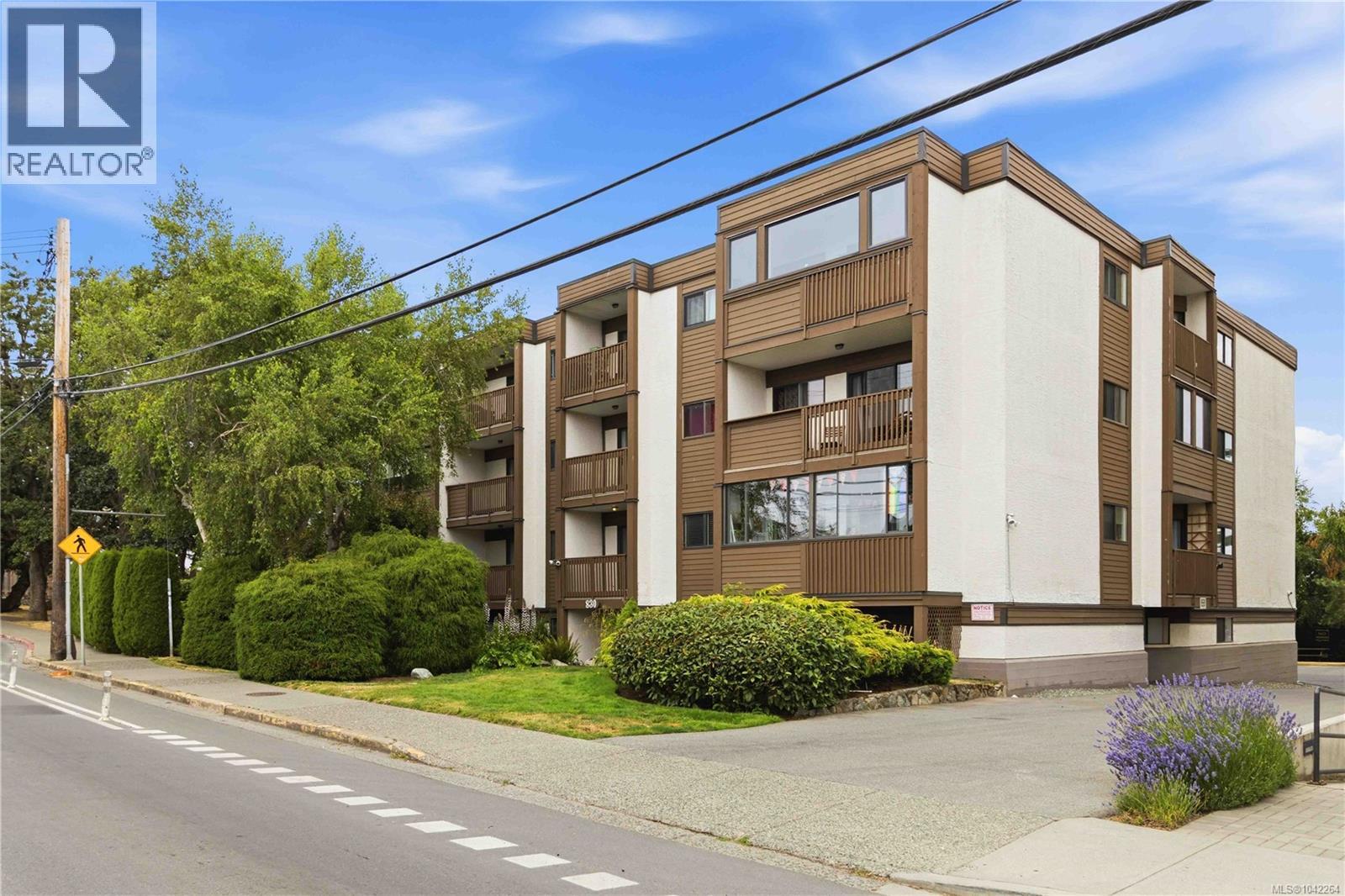 #304 830 Esquimalt Rd - 7