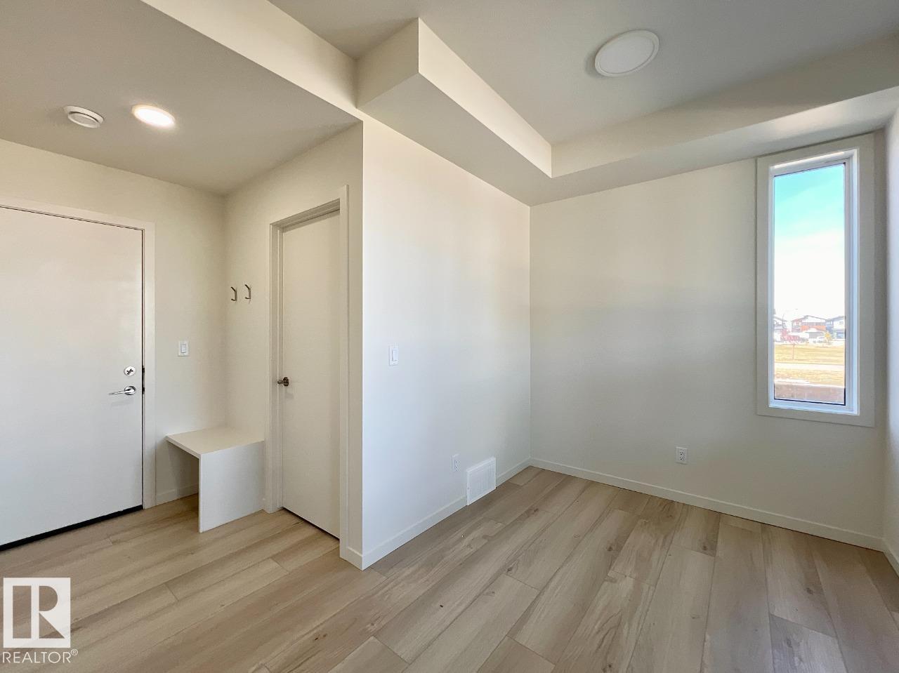 124 Westwind DR - 2