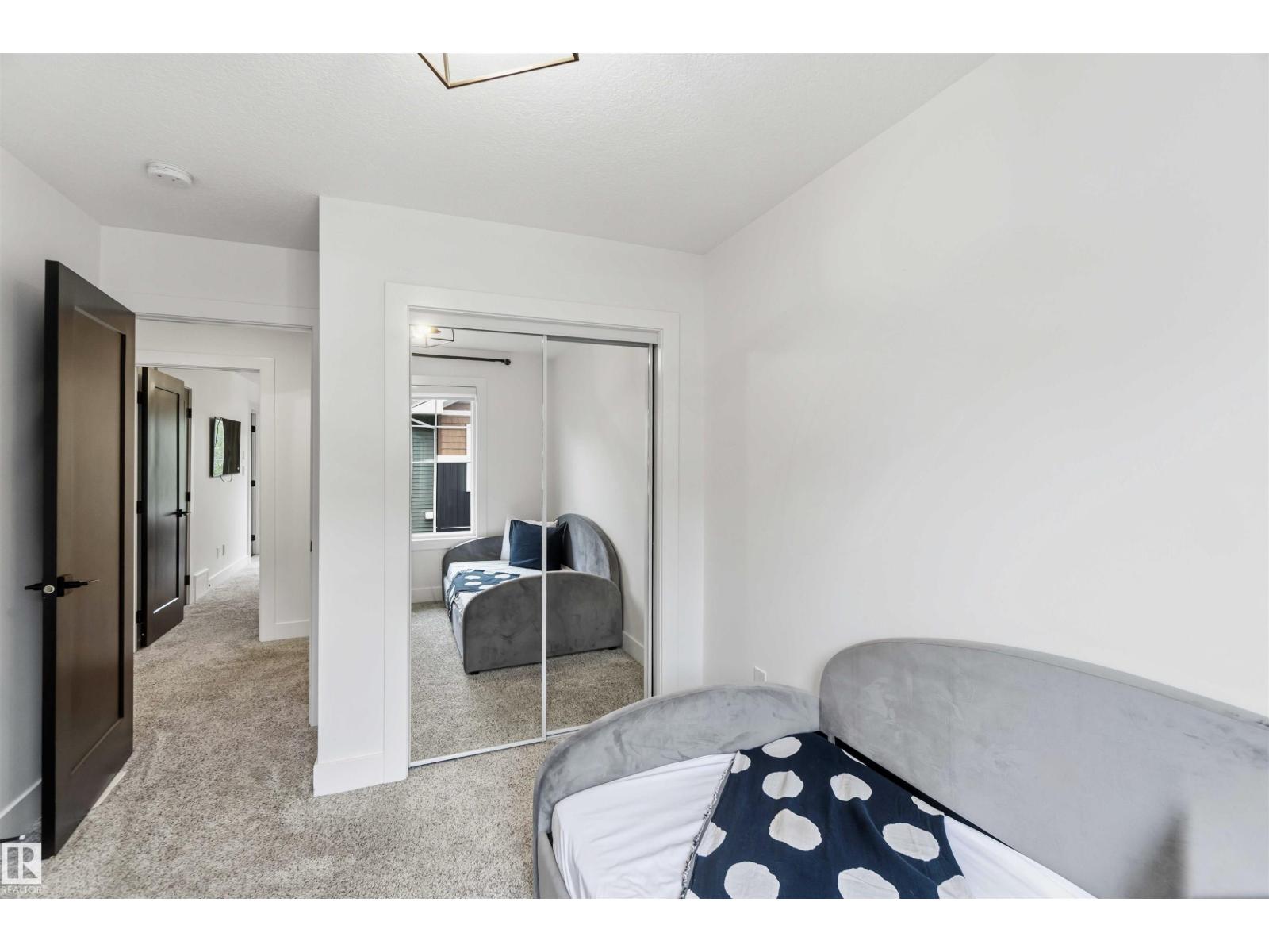 #67 230 EDGEMONT RD NW - 35