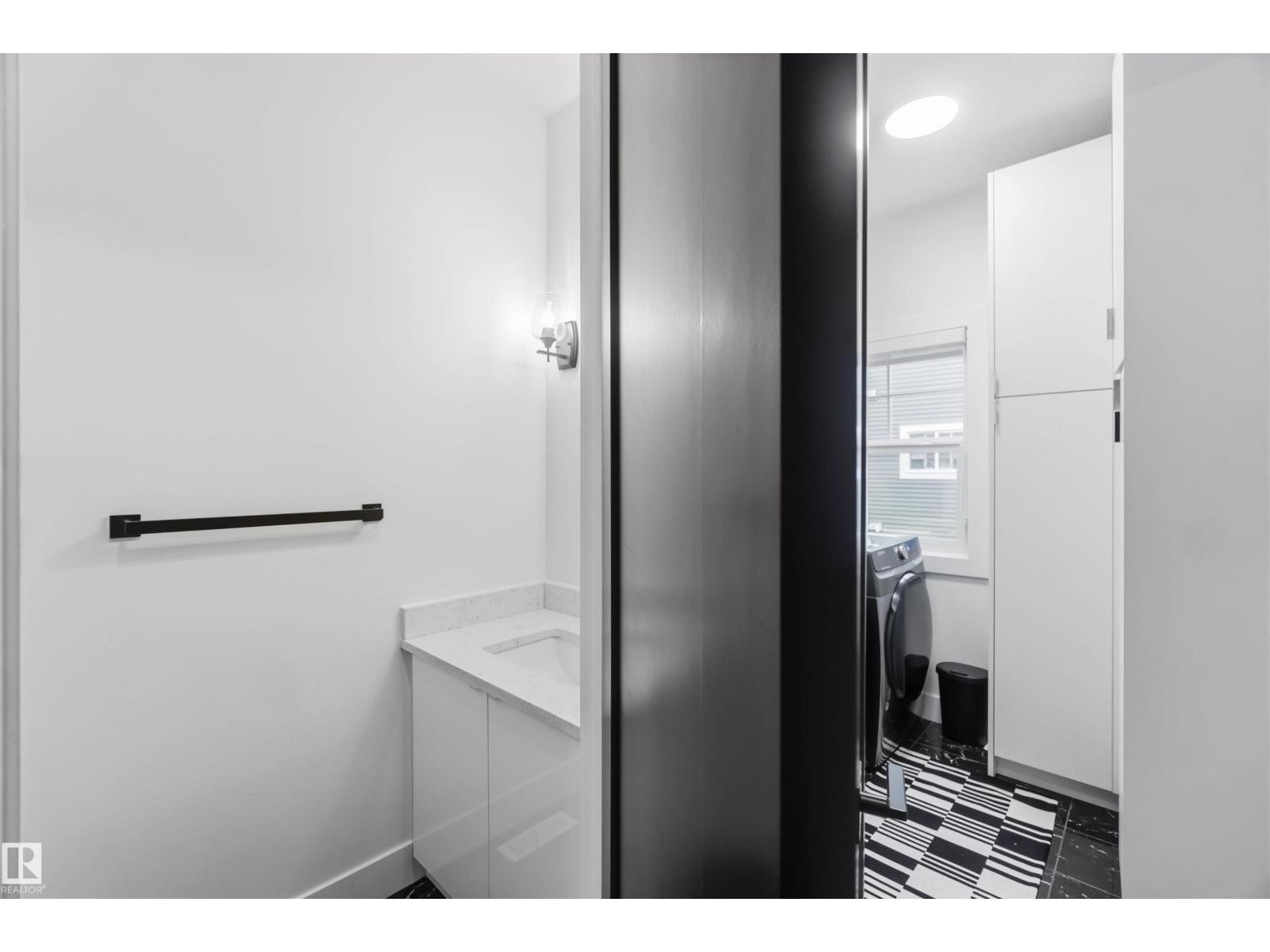 #67 230 EDGEMONT RD NW - 19