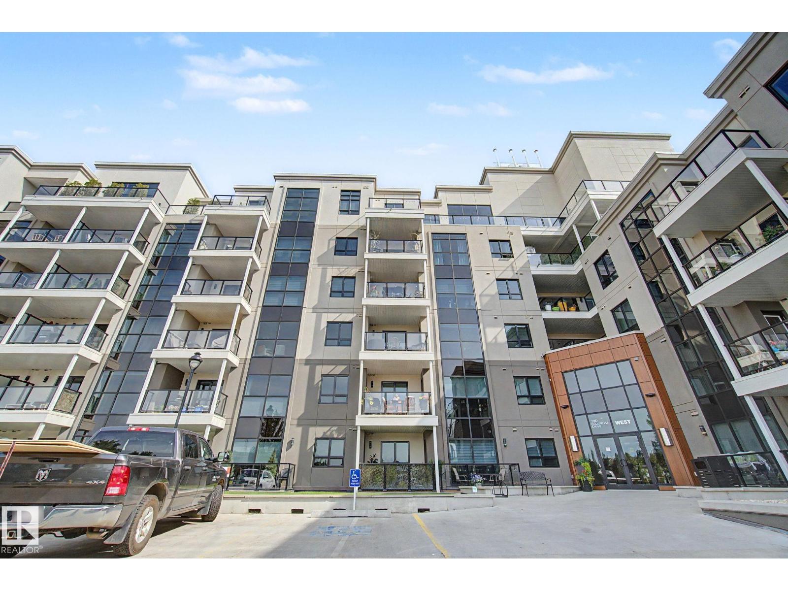 #810 200 BELLEROSE DR - 2