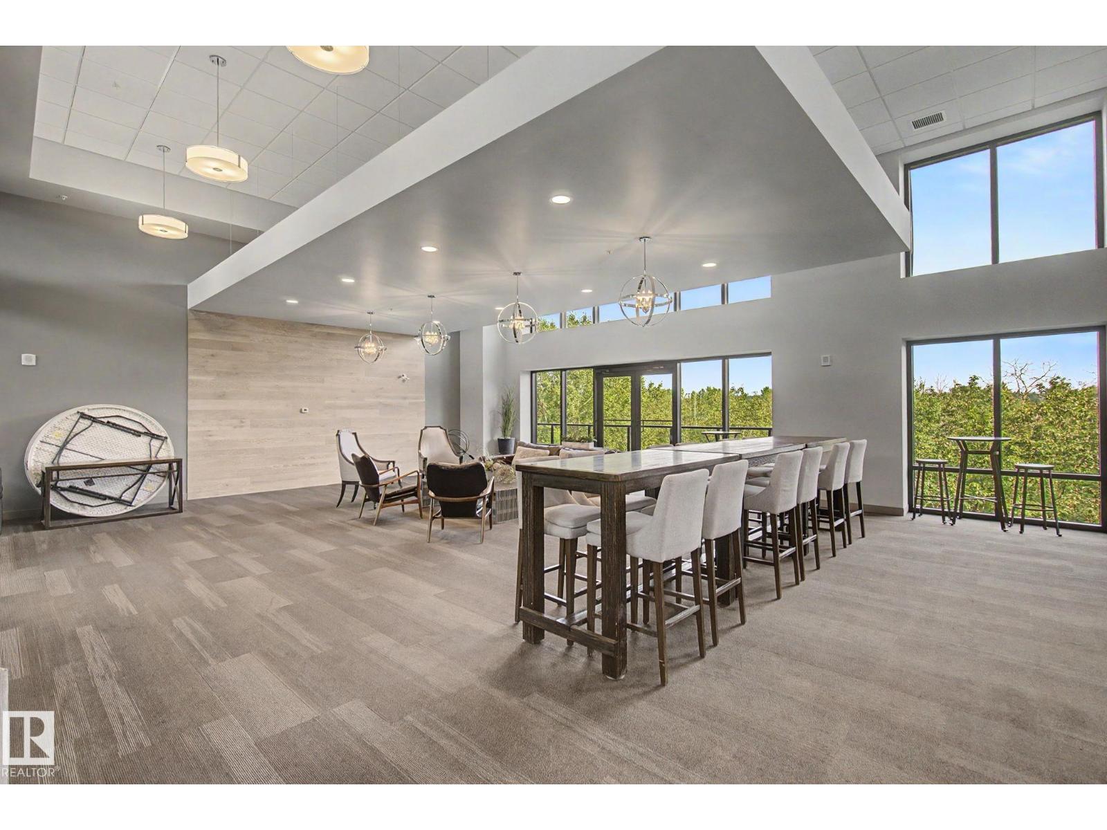 #810 200 BELLEROSE DR - Image 38
