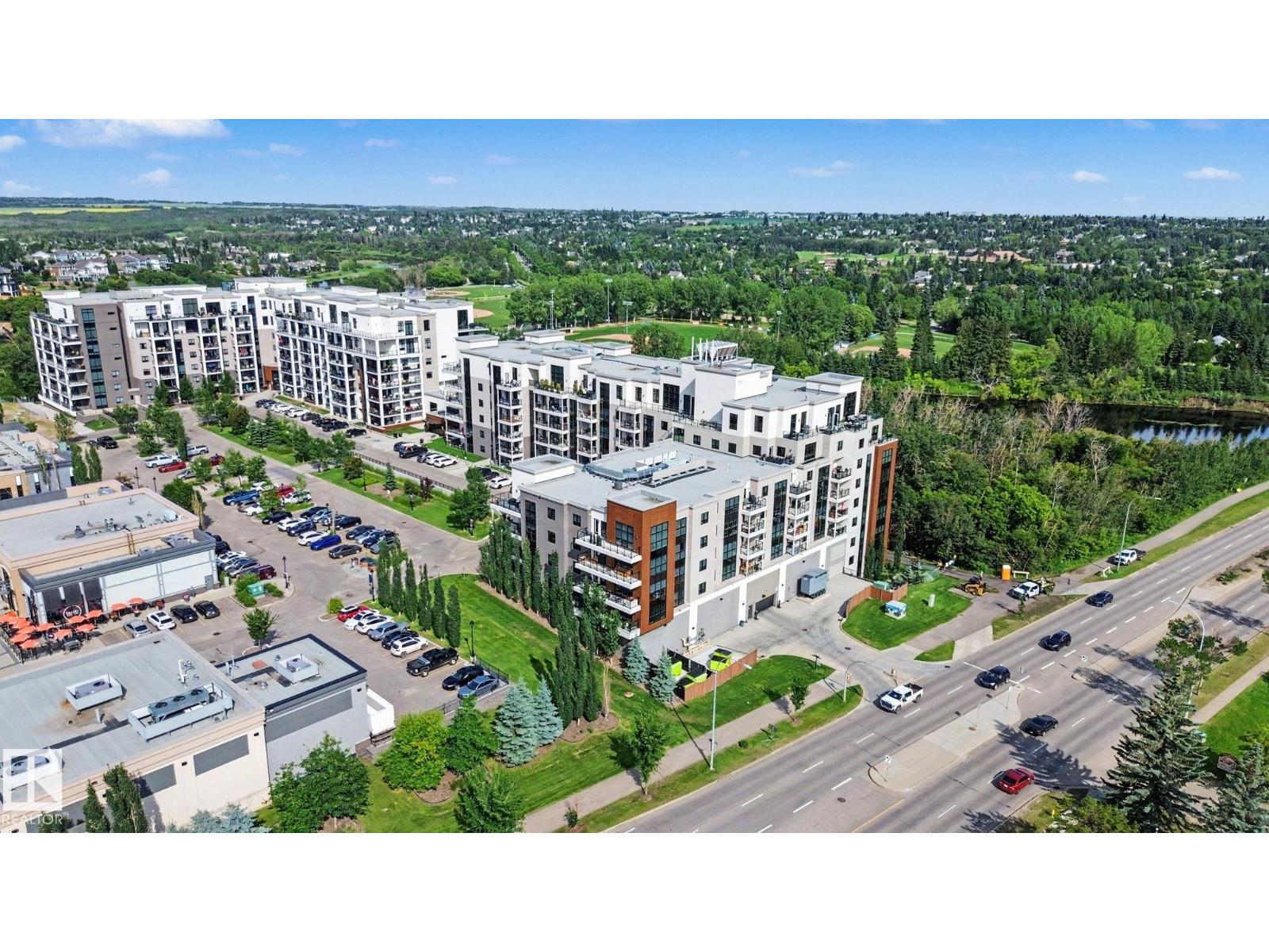 #810 200 BELLEROSE DR - Image 62