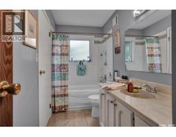 1005 10th Street, Rosthern, SK S0K3R0 Photo 15