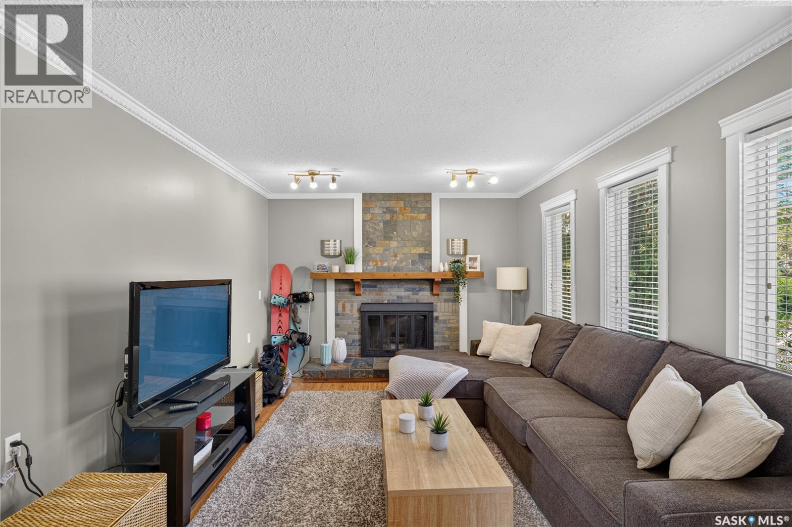 477 22nd STREET E - 16