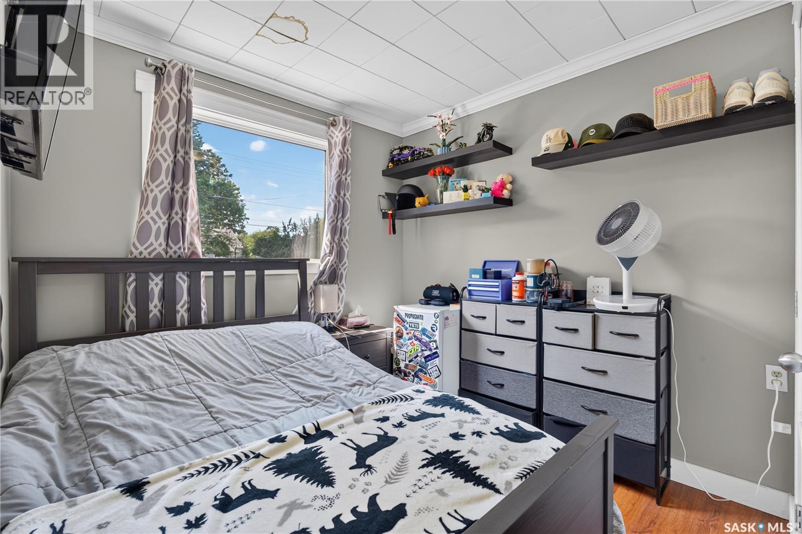 477 22nd STREET E - 28