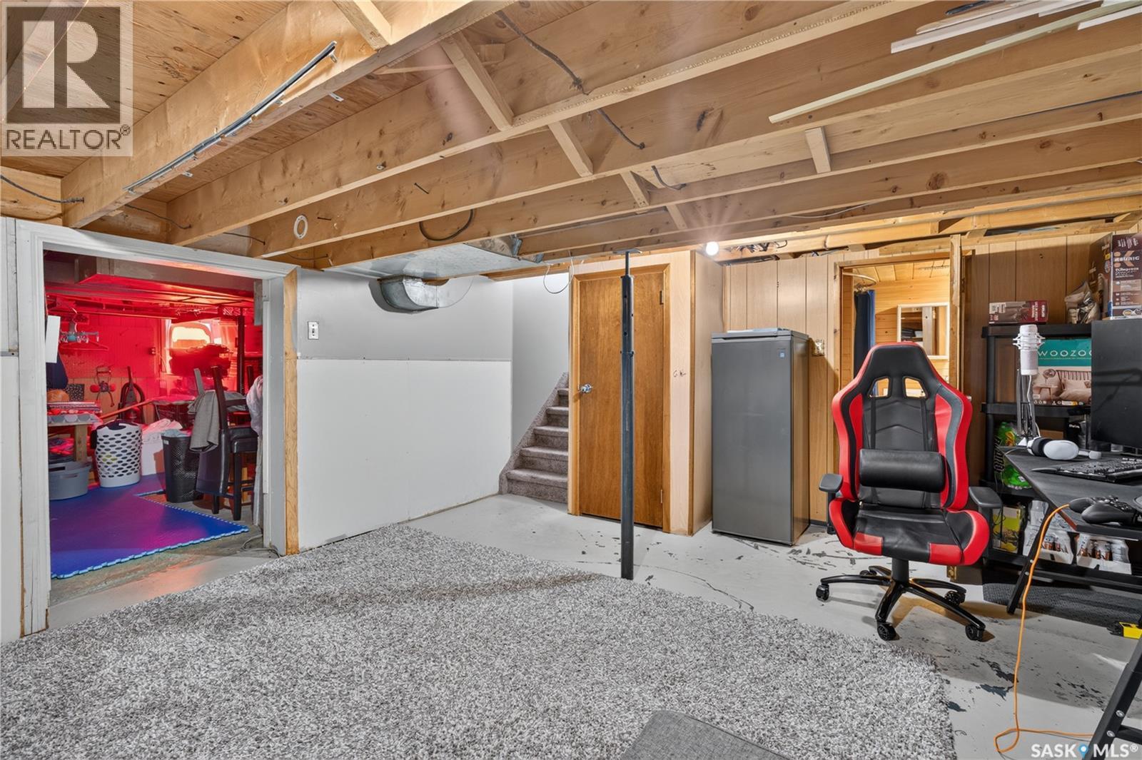 477 22nd STREET E - Image 32