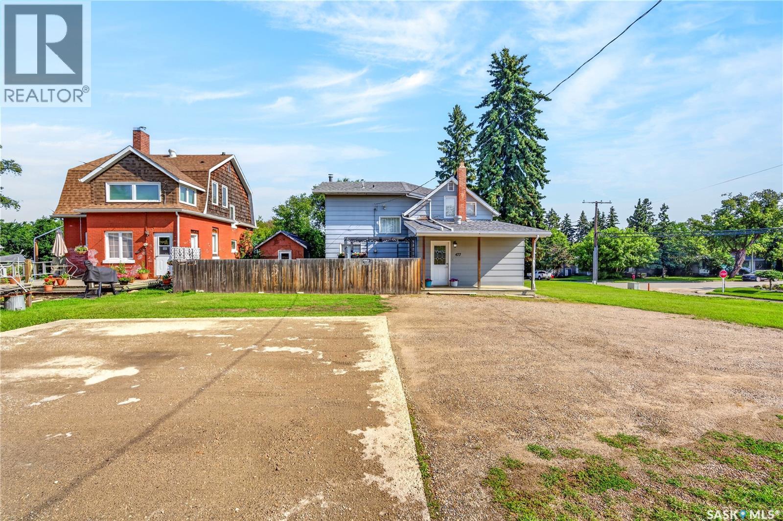 477 22nd STREET E - 40