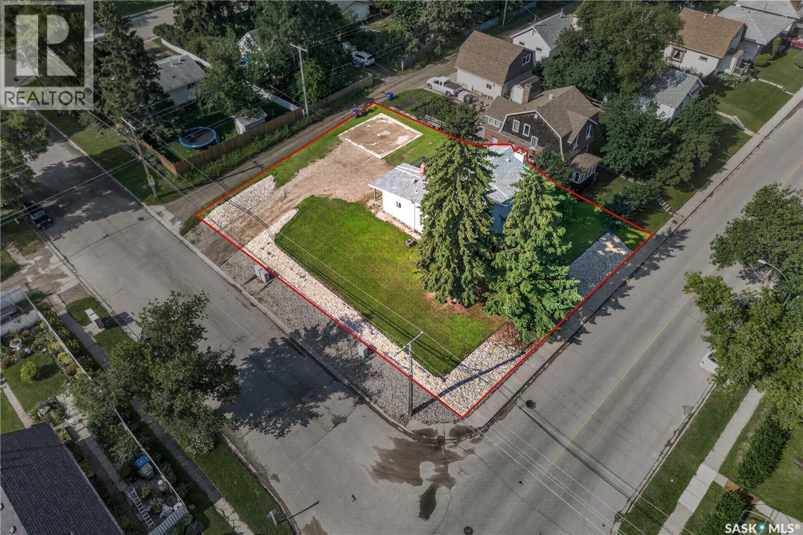 477 22nd STREET E - 44