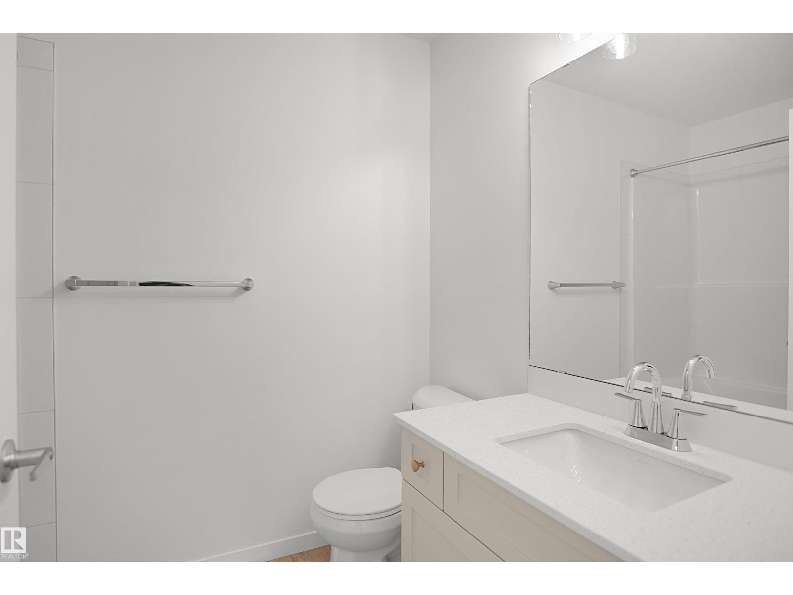 2135 210 ST NW - 23