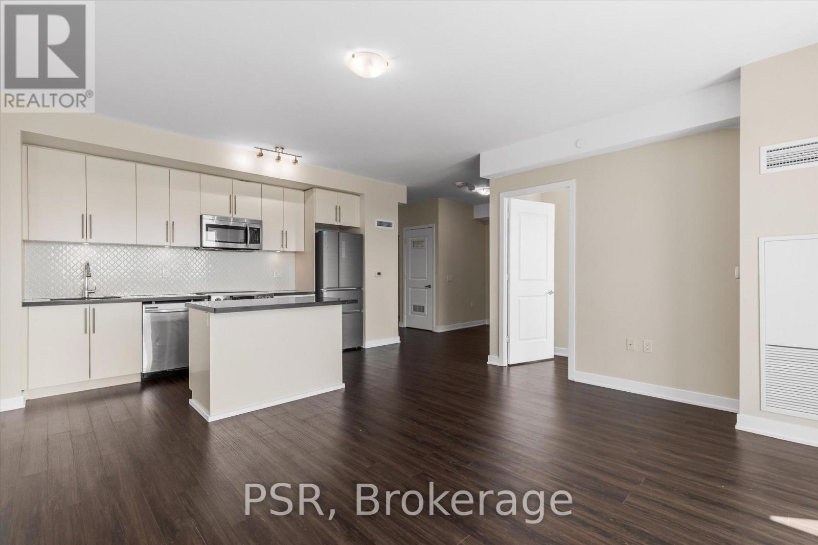#407 4699 GLEN ERIN DRIVE - 3