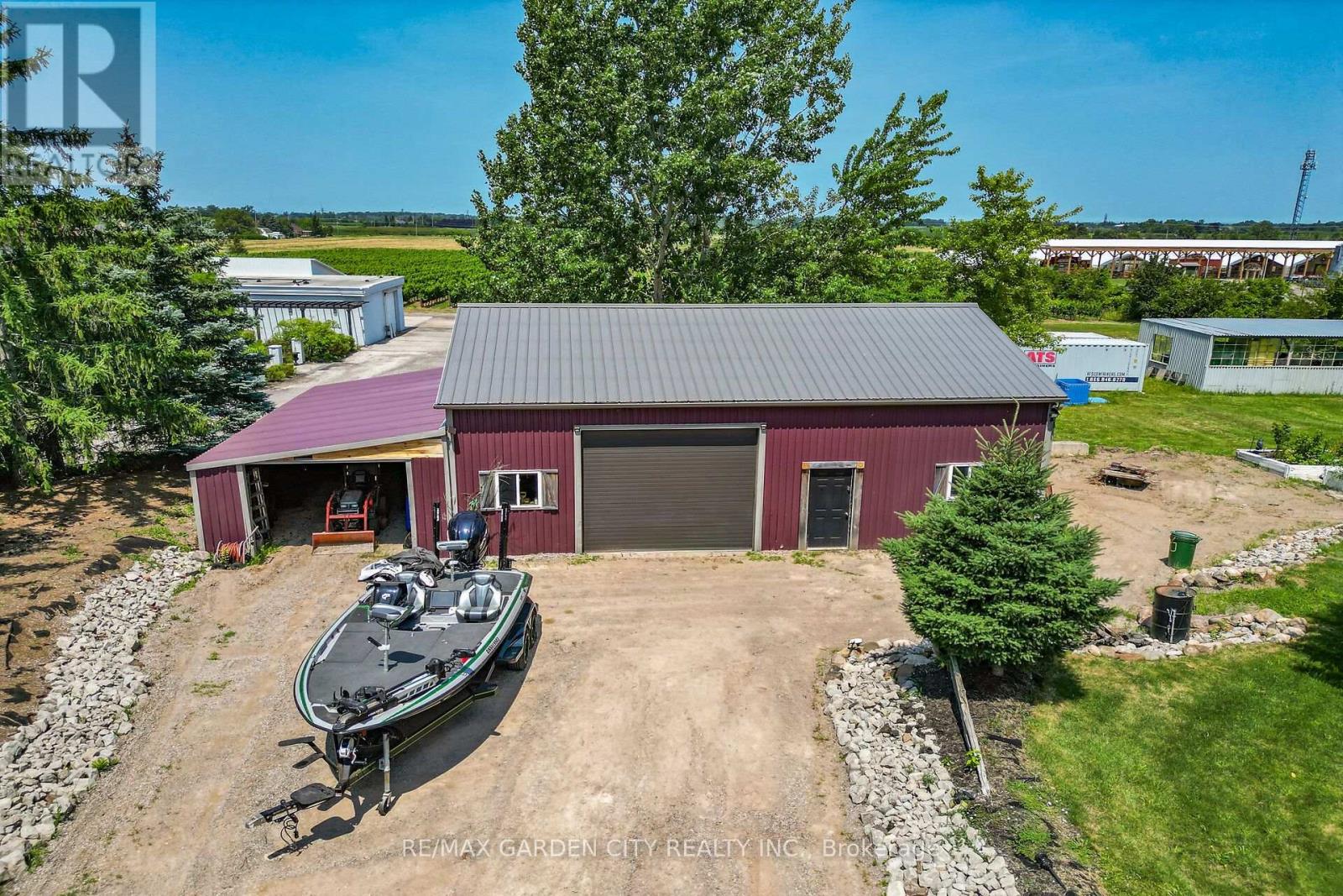 3745 KING STREET - 4