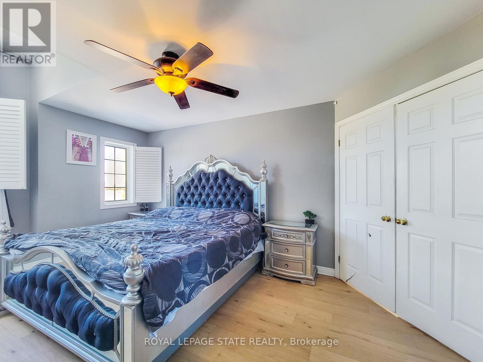 86 MARGARET AVENUE - 23