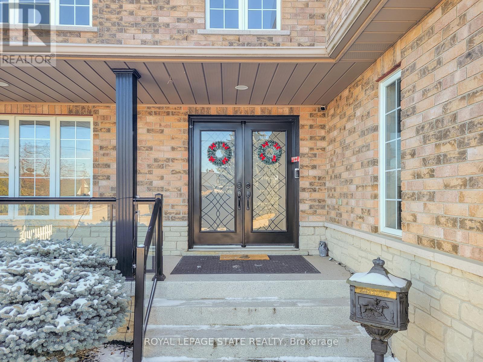 86 MARGARET AVENUE - 4