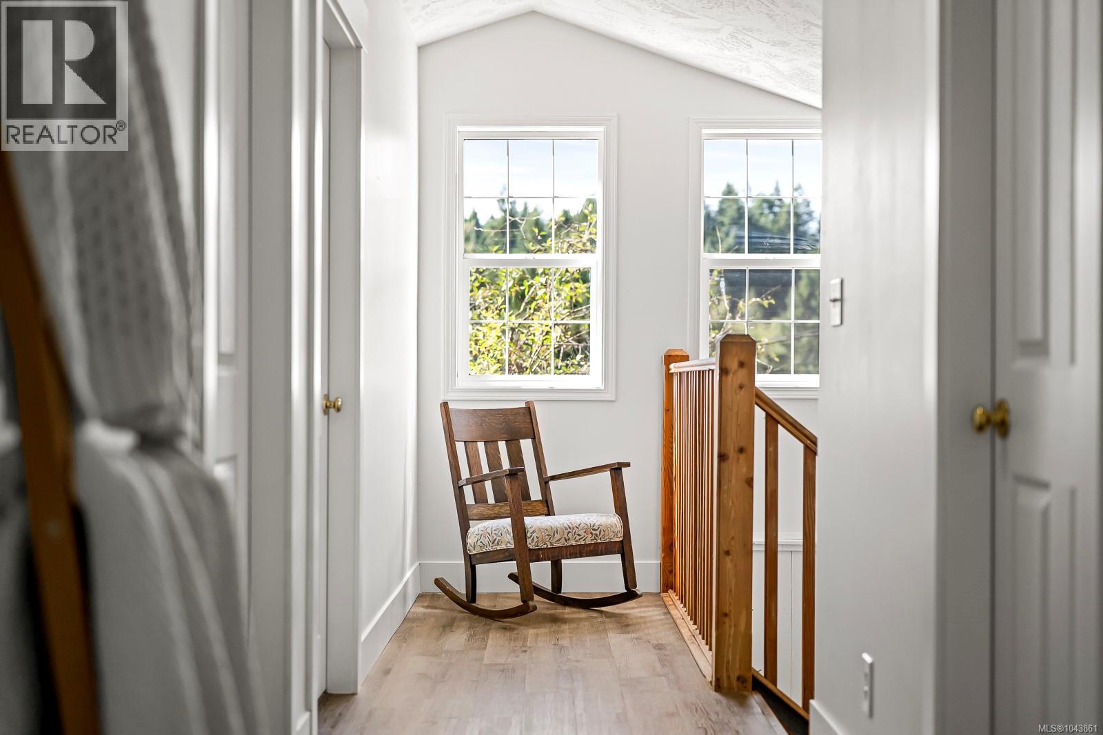 2612 Dunsmuir Ave - 12