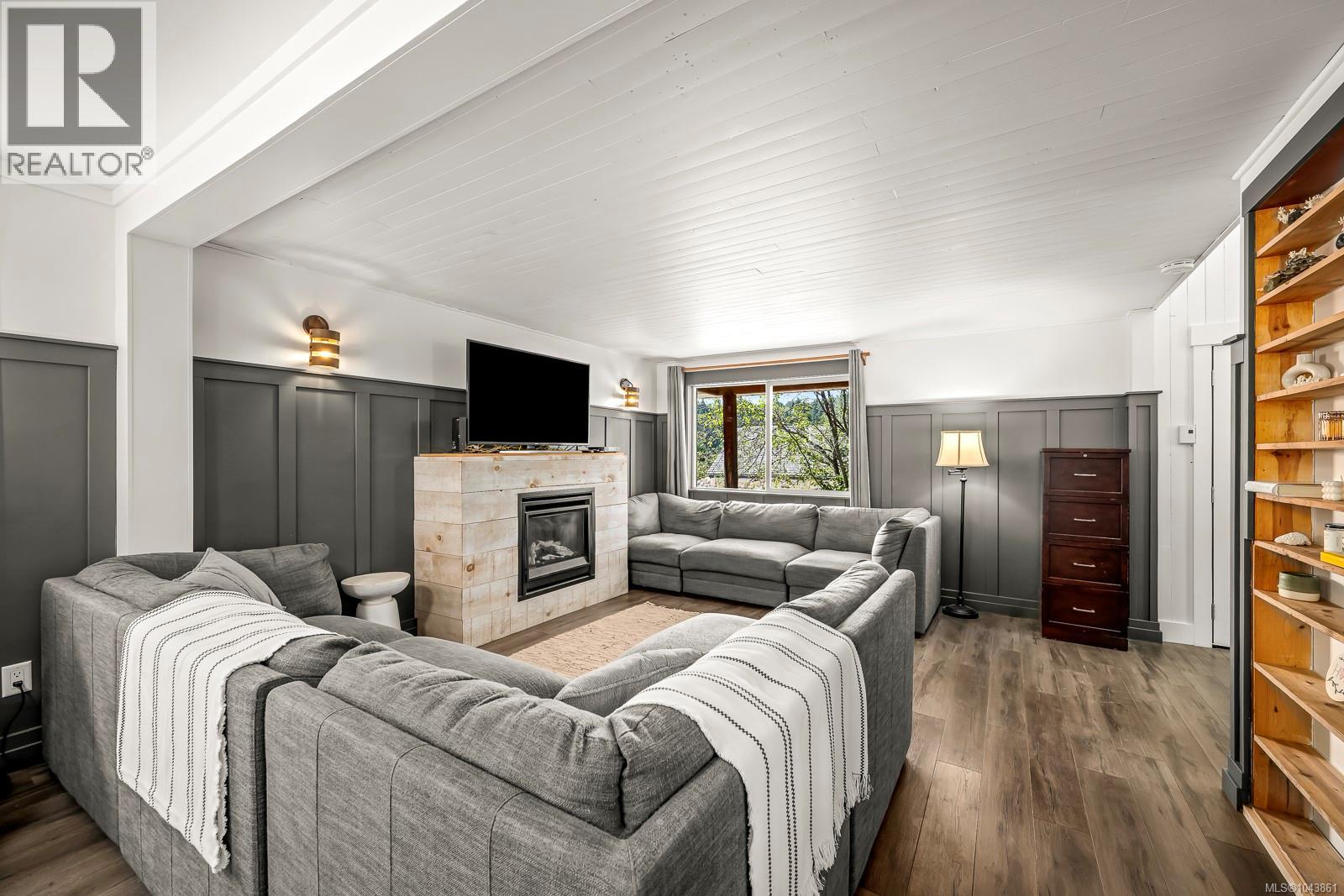 2612 Dunsmuir Ave - 29