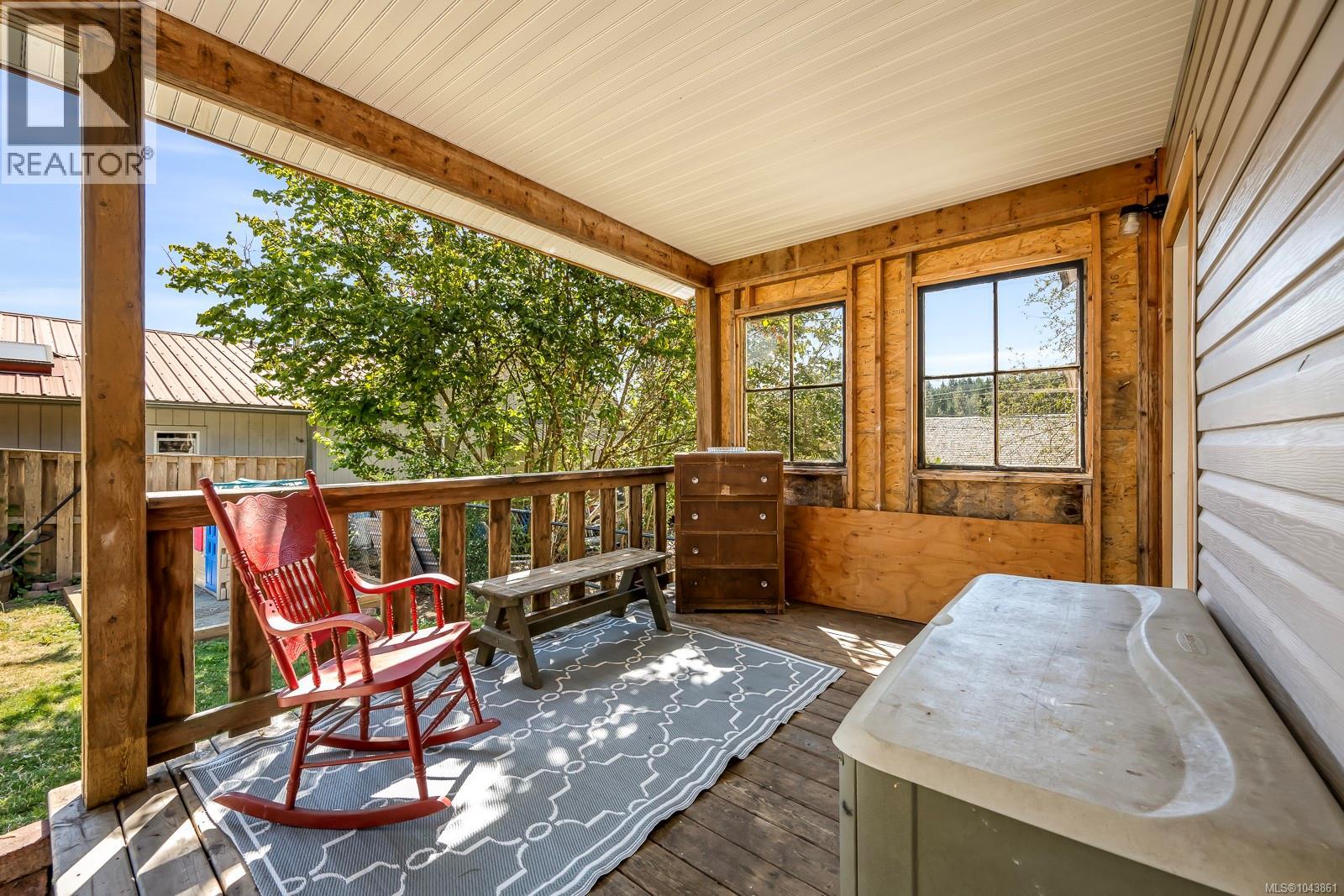 2612 Dunsmuir Ave - 46
