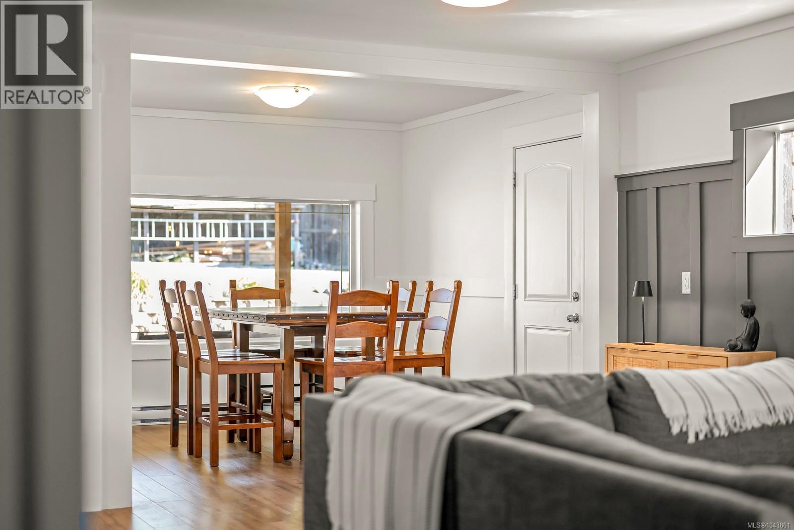 2612 Dunsmuir Ave - 7