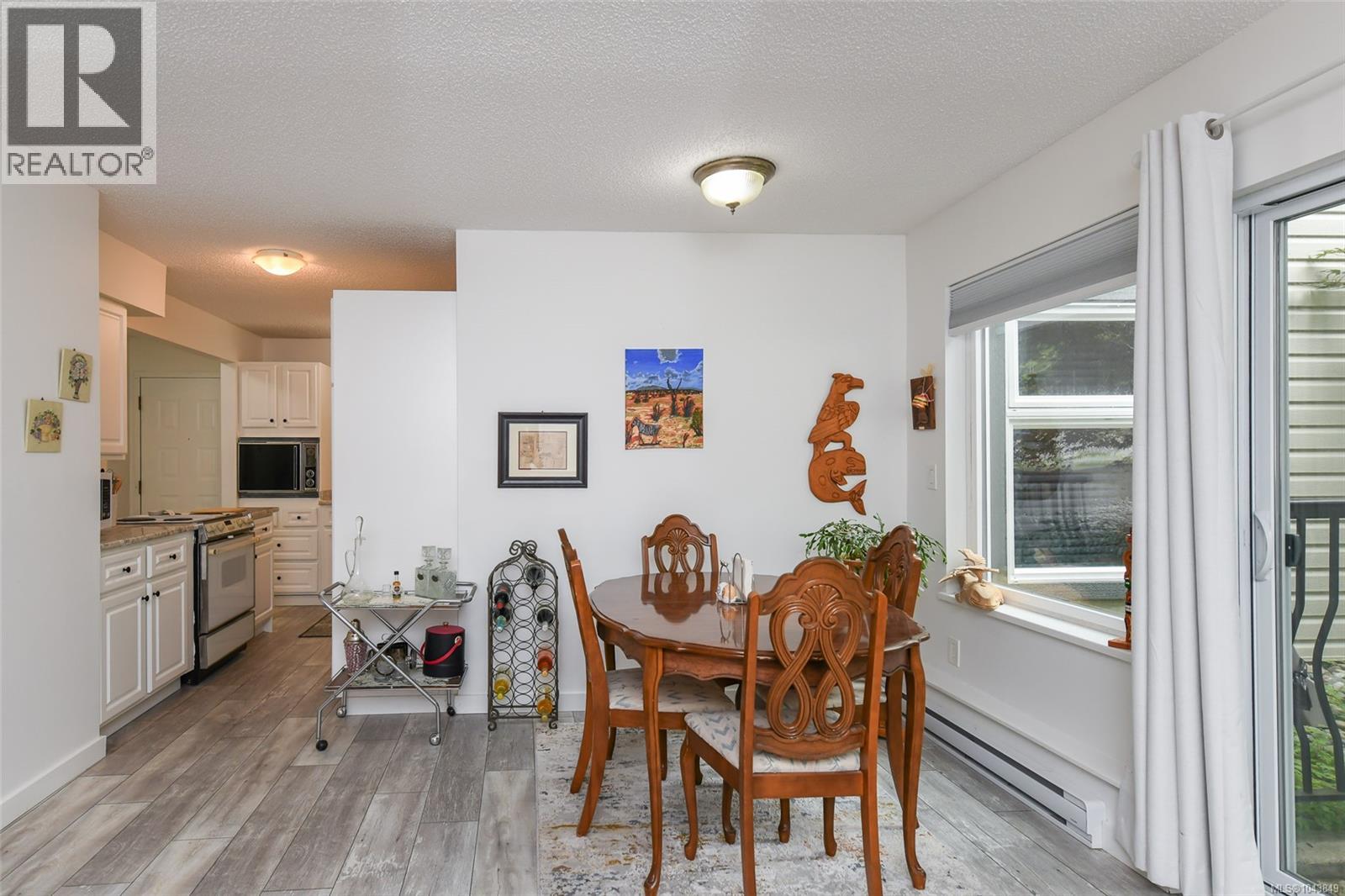 #104 622 Island Hwy S - 13